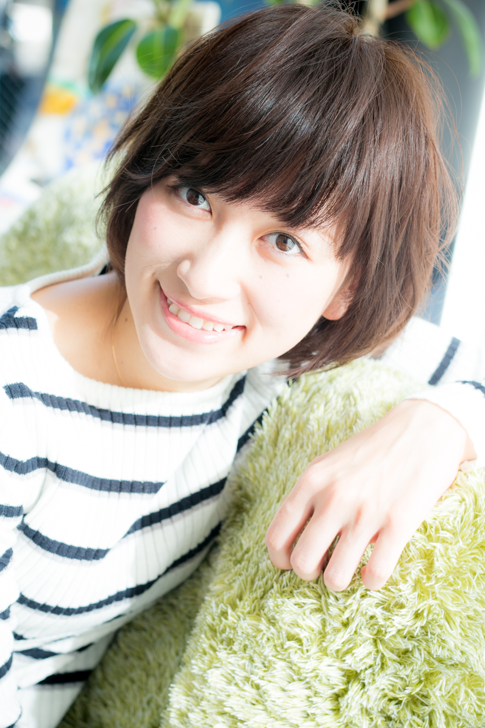 重すぎず軽すぎない美形なバランスショート