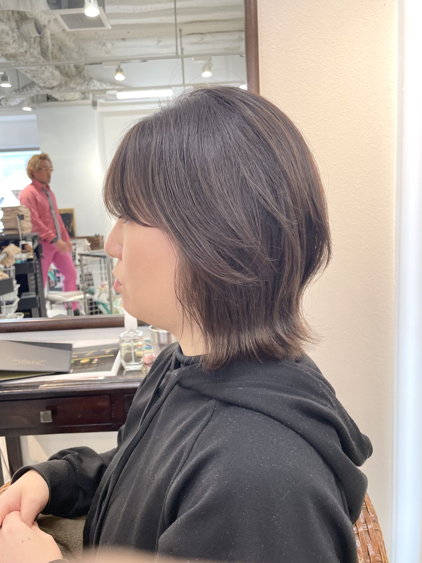 今人気のレイヤーボブ