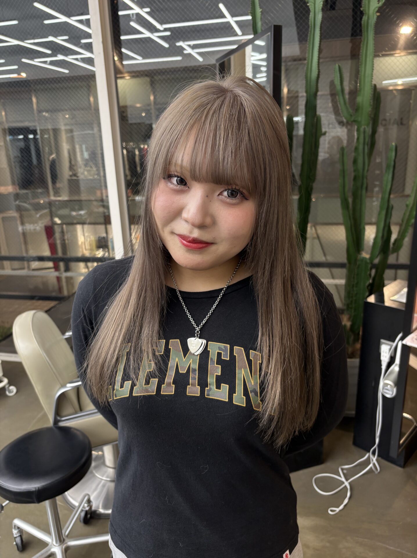 ブリーチでしか出せないカラー✨