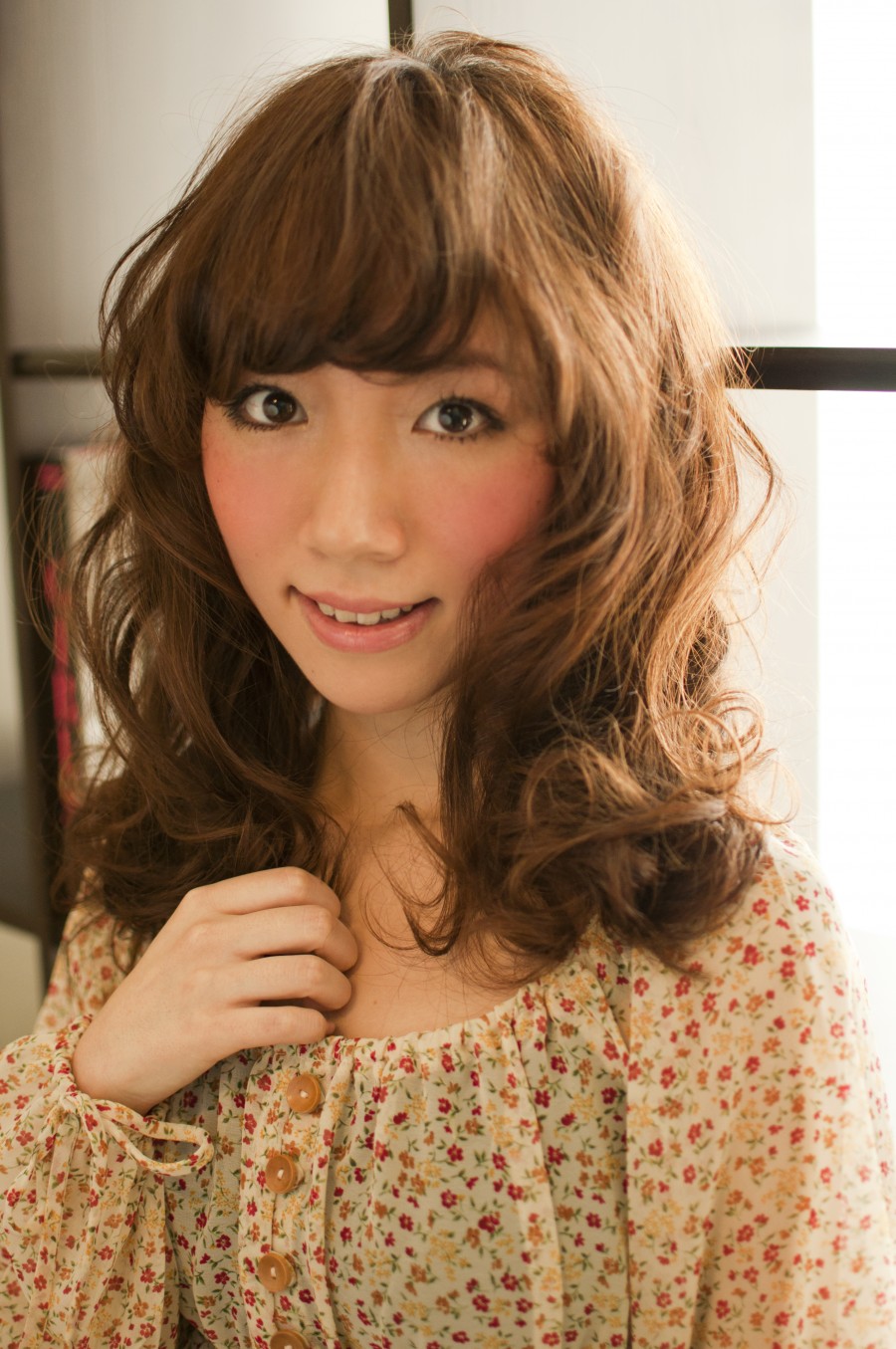 『ふんわりウェーブ』のモカスイートミディ☆