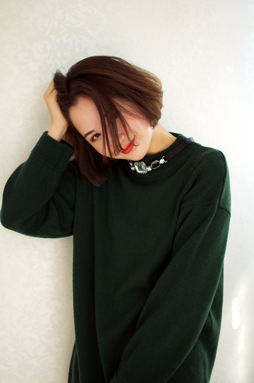 外国人風切りっぱなしボブはモーブカラーが決め手！！ - メイン