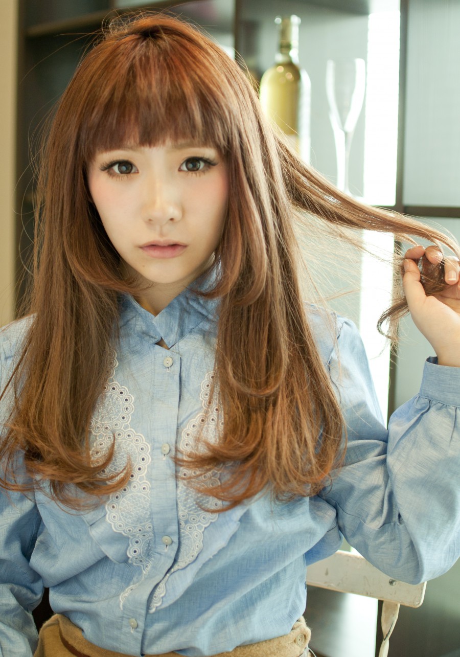 ガーリーバング×毛先揺れるナチュラルロング☆