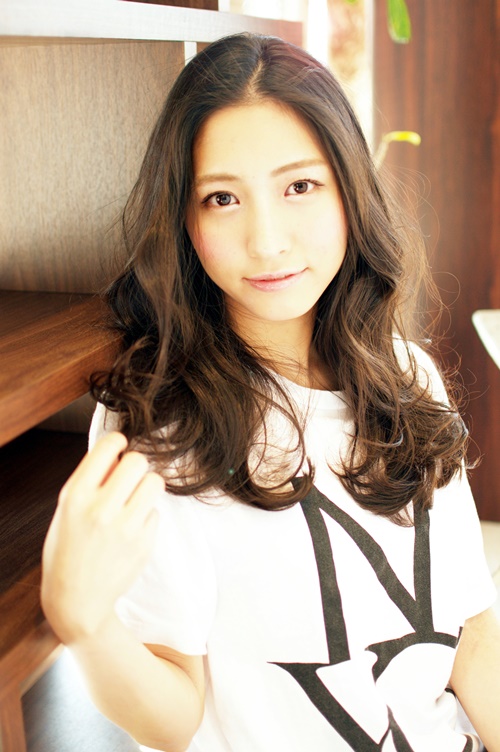 オフィスOKスタイルのギリギリライン！！ - メイン