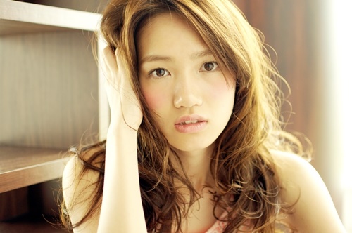 ロングウェーブの決定版！！ナチュラルウェーブはふわくしゅな質感が◎