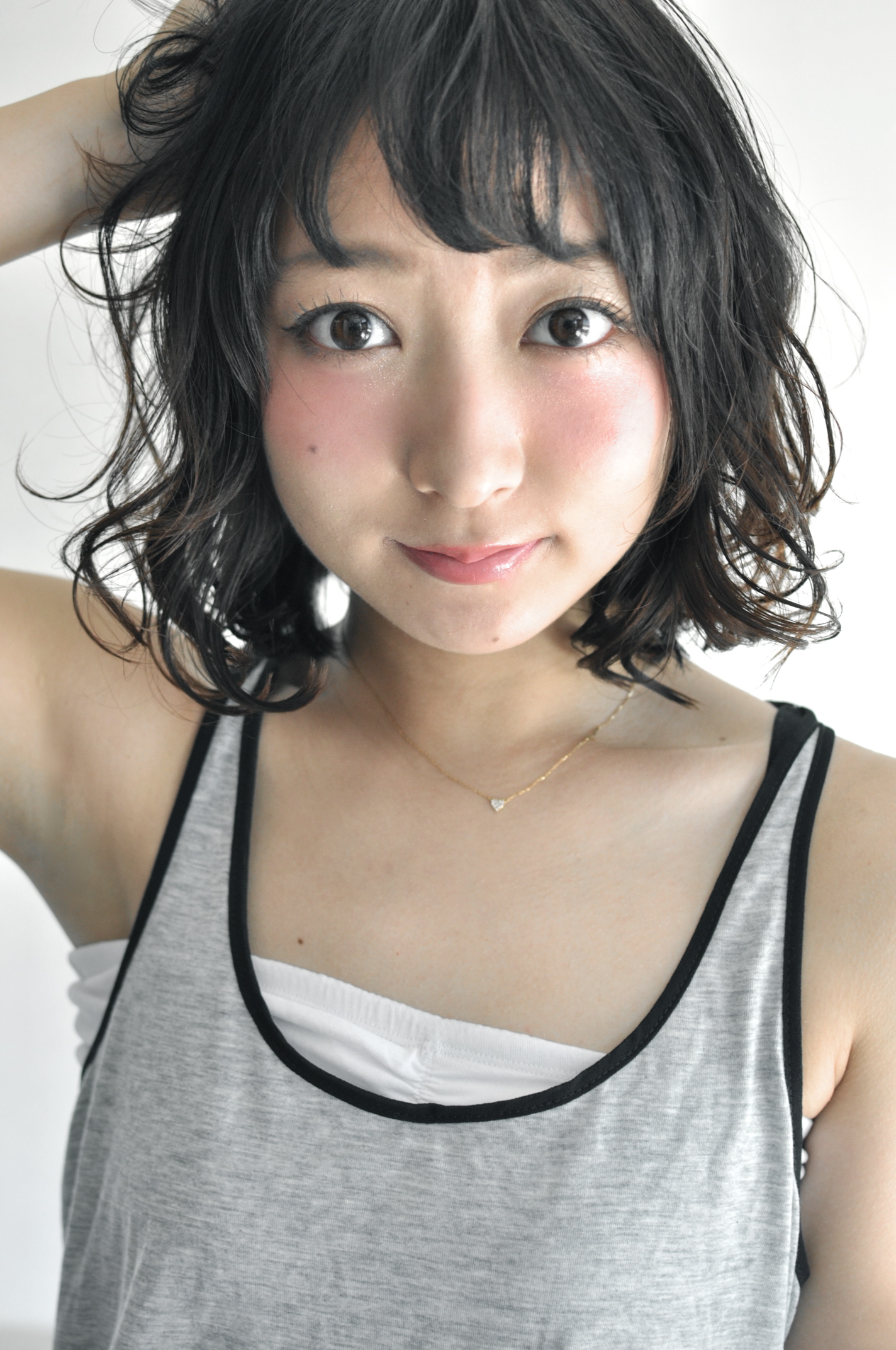 『ルーズボブ』×『 黒髪 』