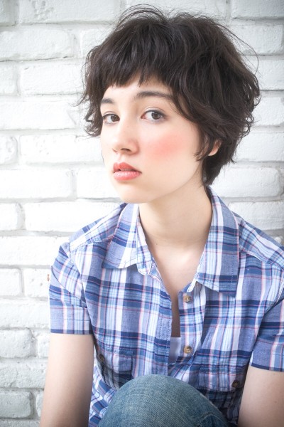 ショートバングくせ毛風×ランダムカールでオシャレショート！