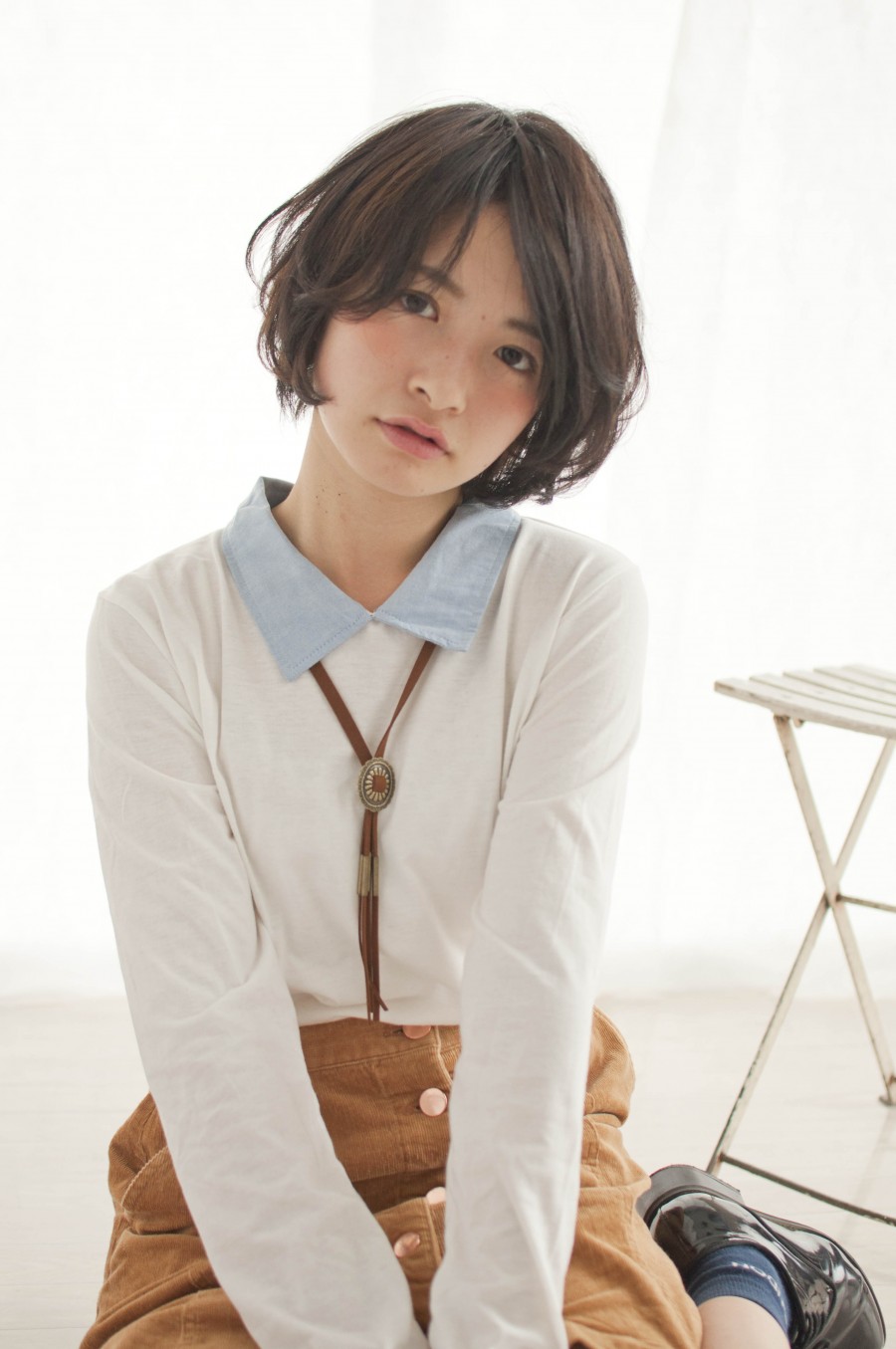 ほのかに揺れる毛先にリラックス感漂う外国人風ニュアンスパーマ - メイン