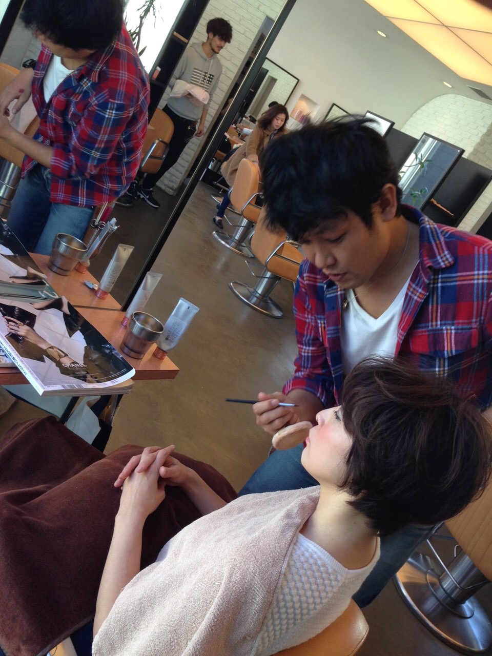 大人の、大人の、大人のな美容師です。