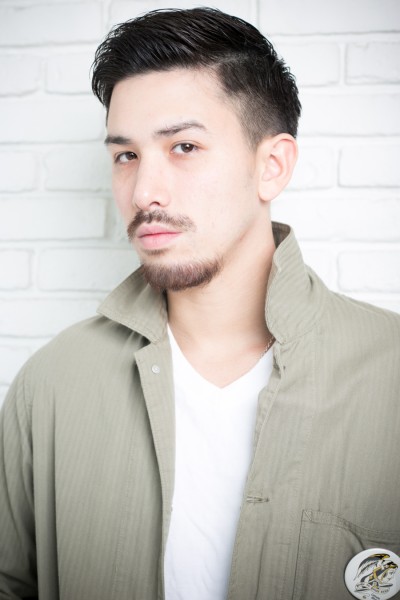 キレイなシルエットのトラッドショート