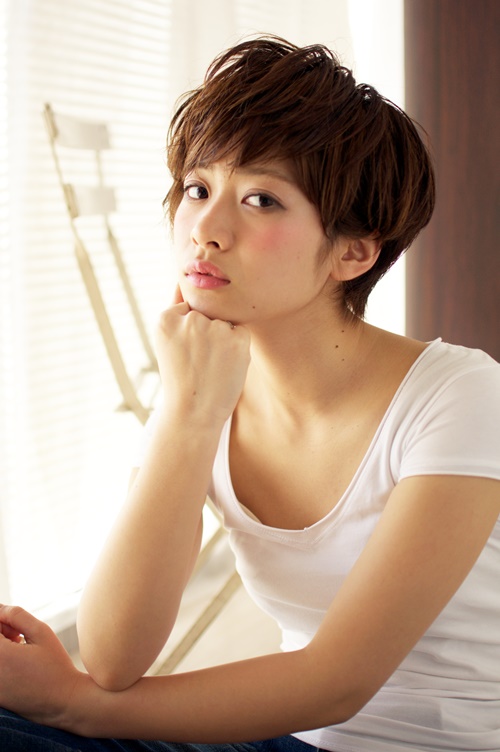 真木よう子さん風クールショート - メイン