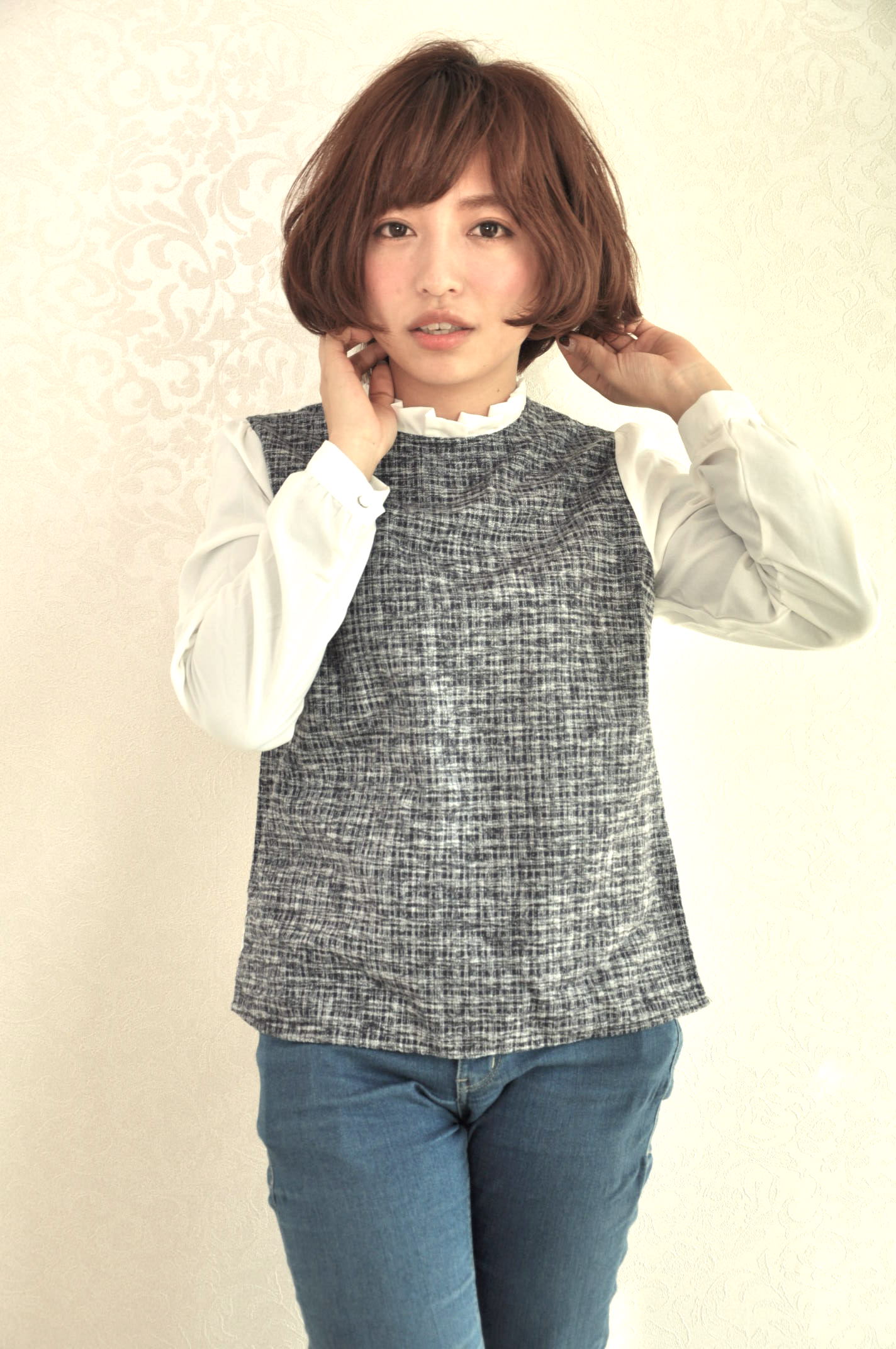 くせ毛風質感ボブ×ベージュブラウン