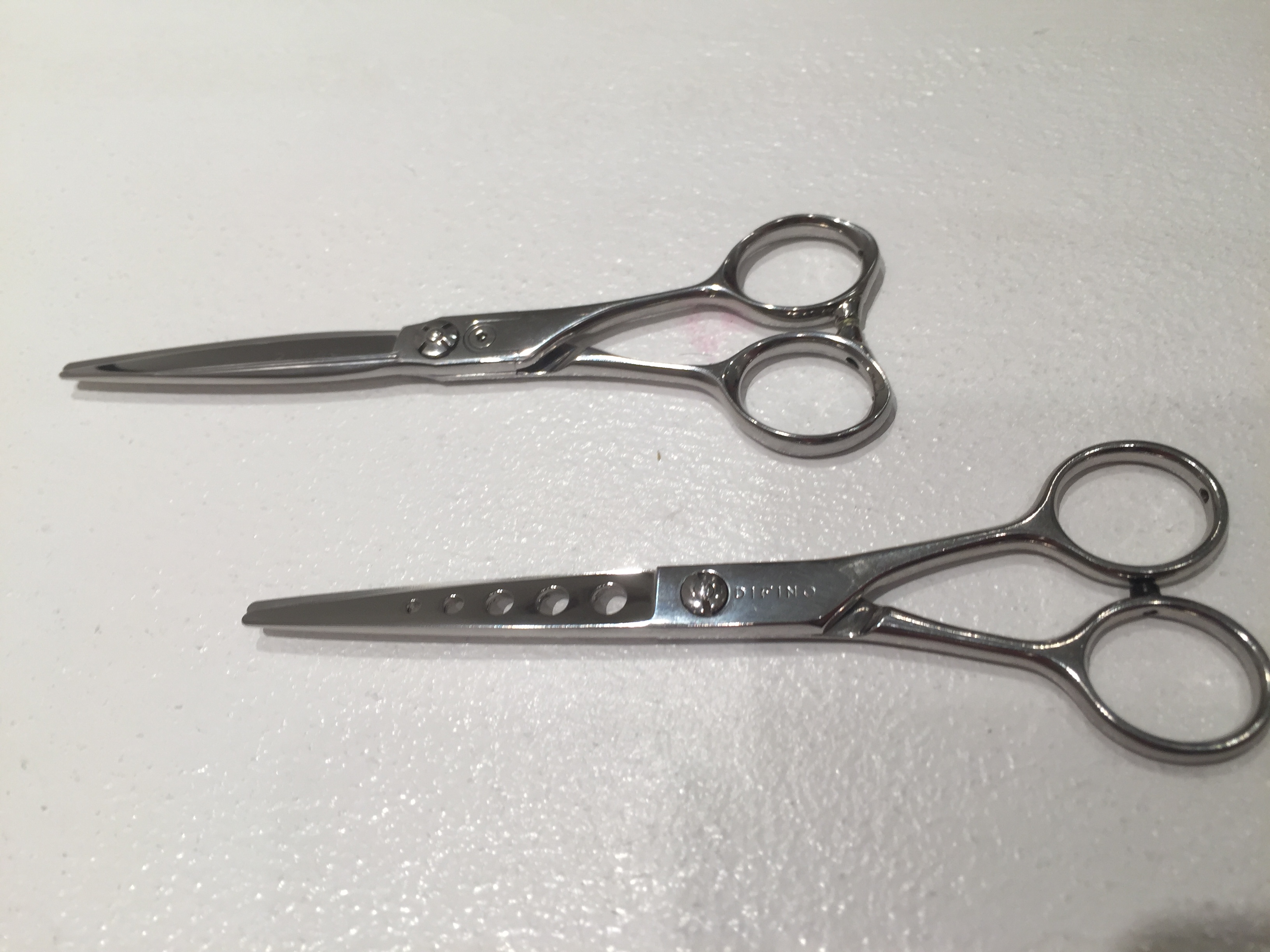 スキバサミを使わない美容師