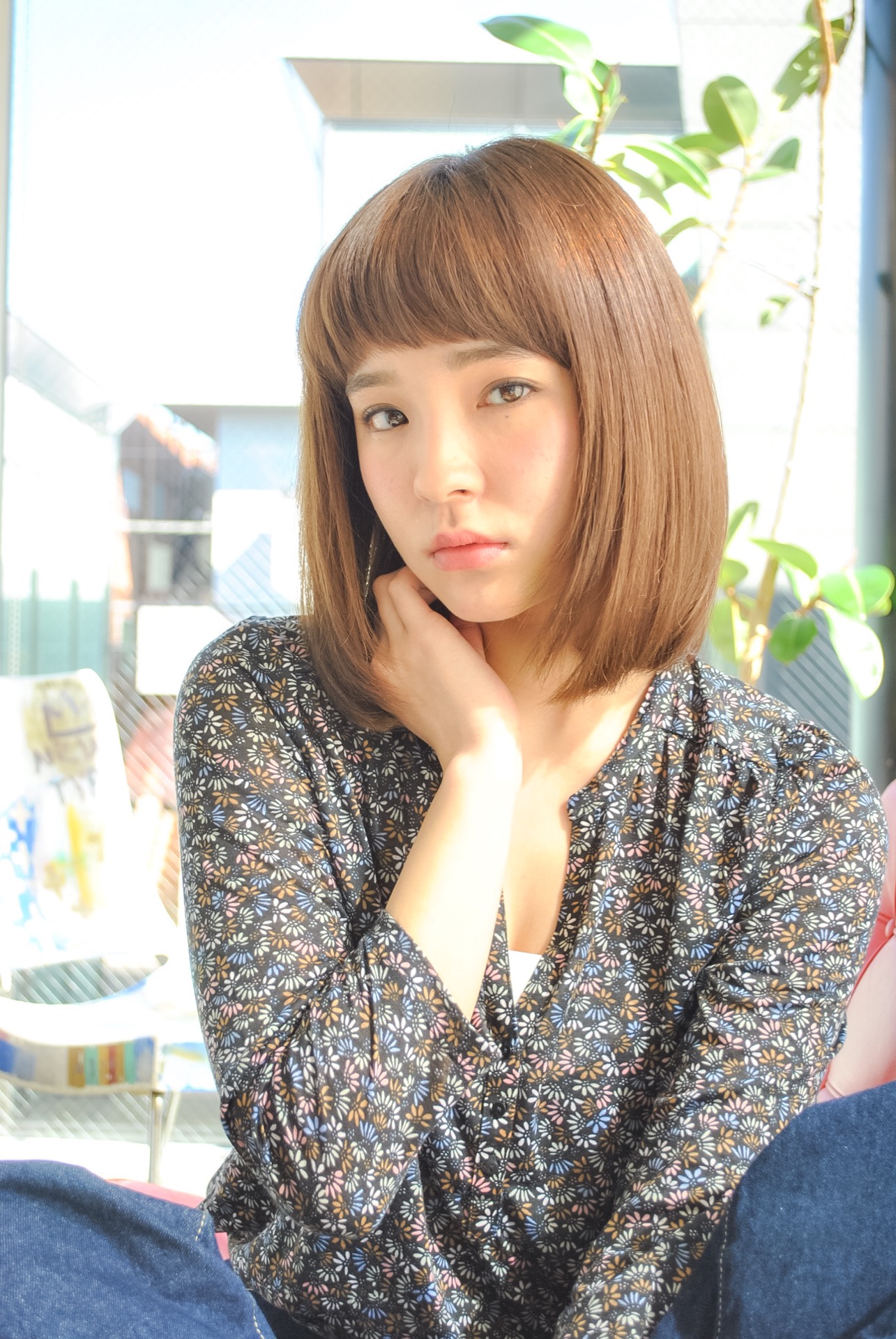 ショートバングが決め手のシンプルリラックスロブ