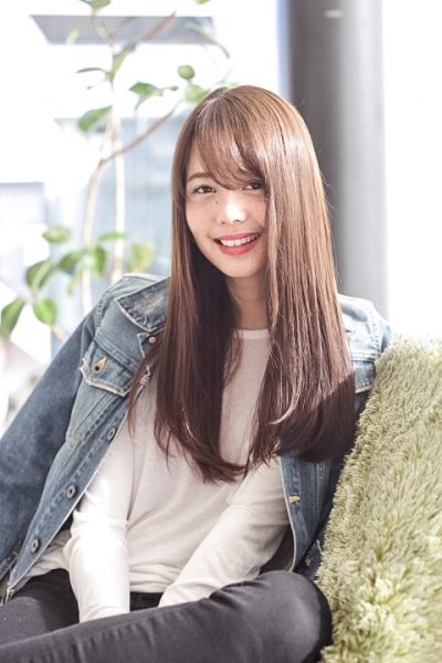 ほつれ質感が女性らしさを演出　ヌーディロング - メイン