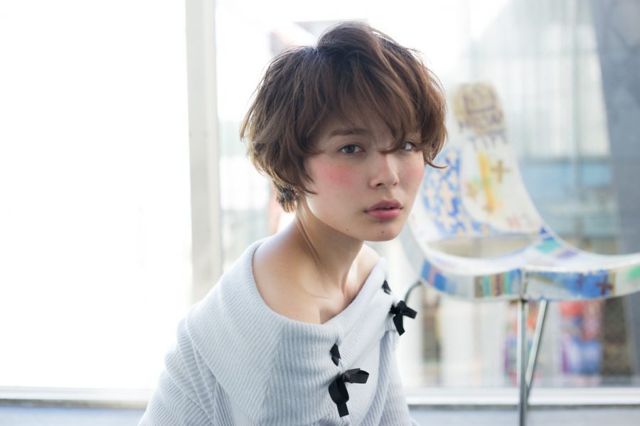 アンニュイな雰囲気がおしゃれなショートはいかが？