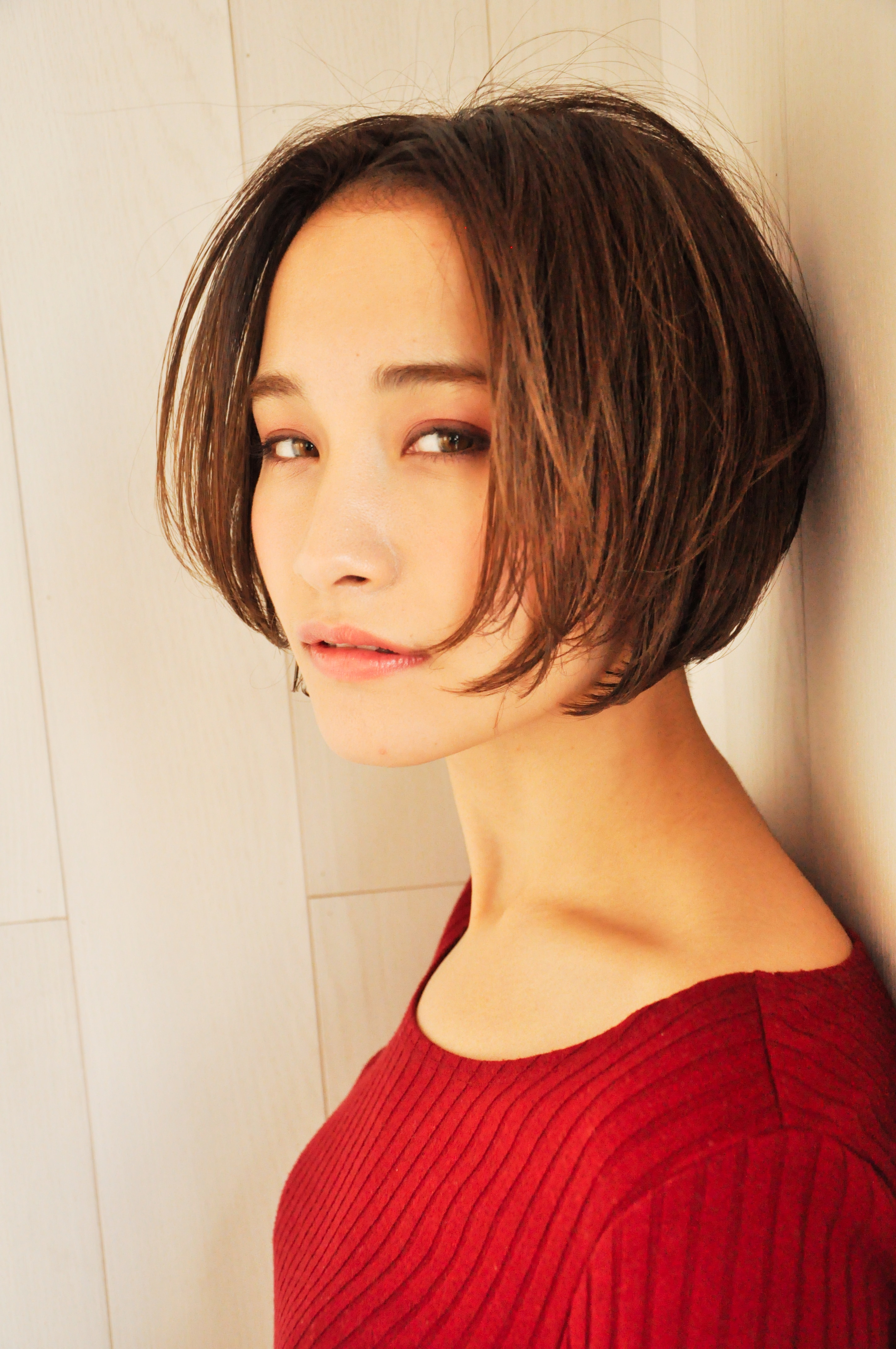 ナチュラルな束感ヌーディーボブ