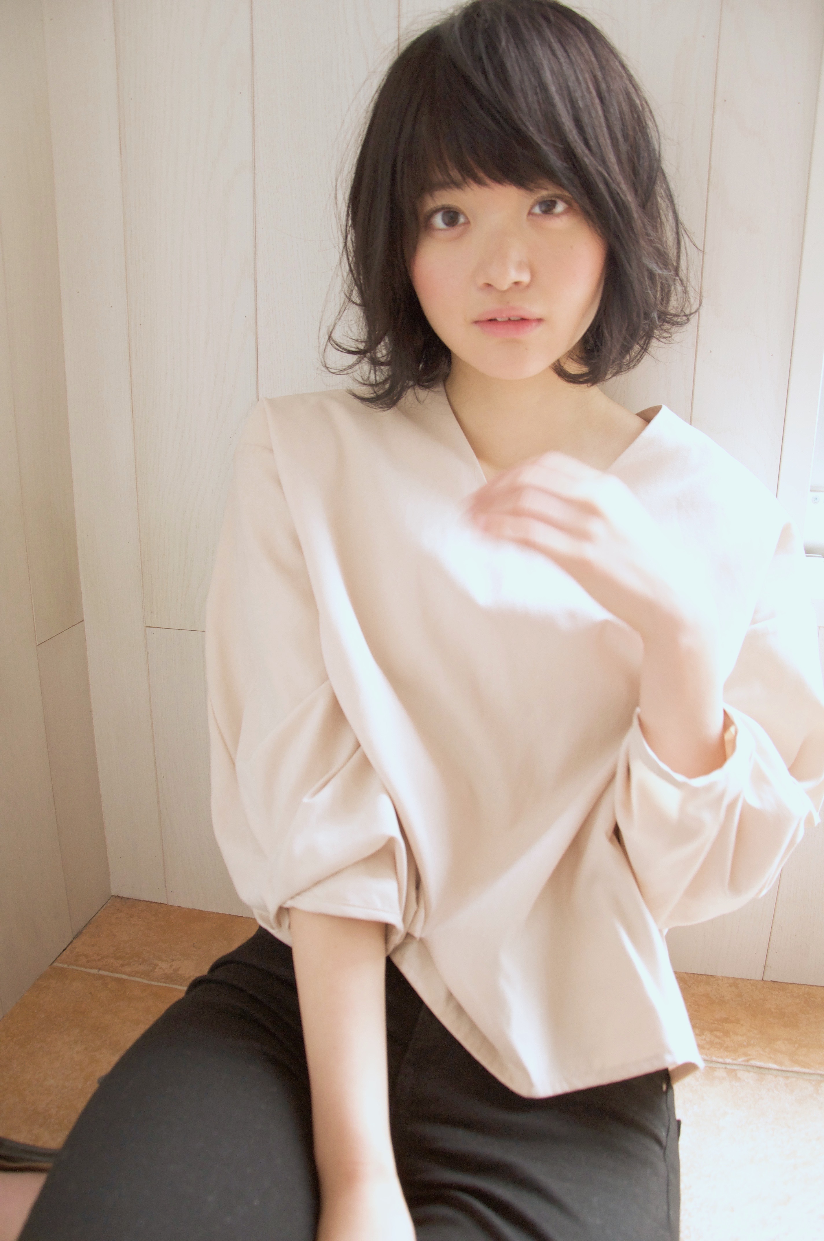 暗髪ぷるぷるボブ - メイン