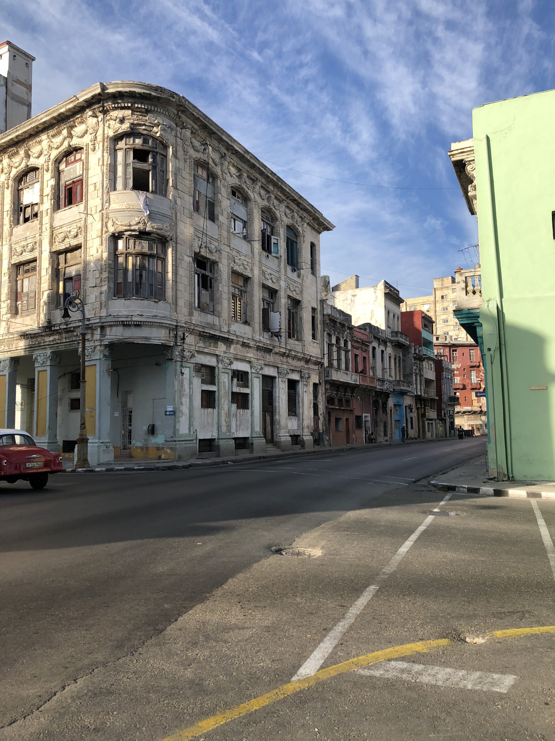 カリブ海に浮かぶ魅惑の国