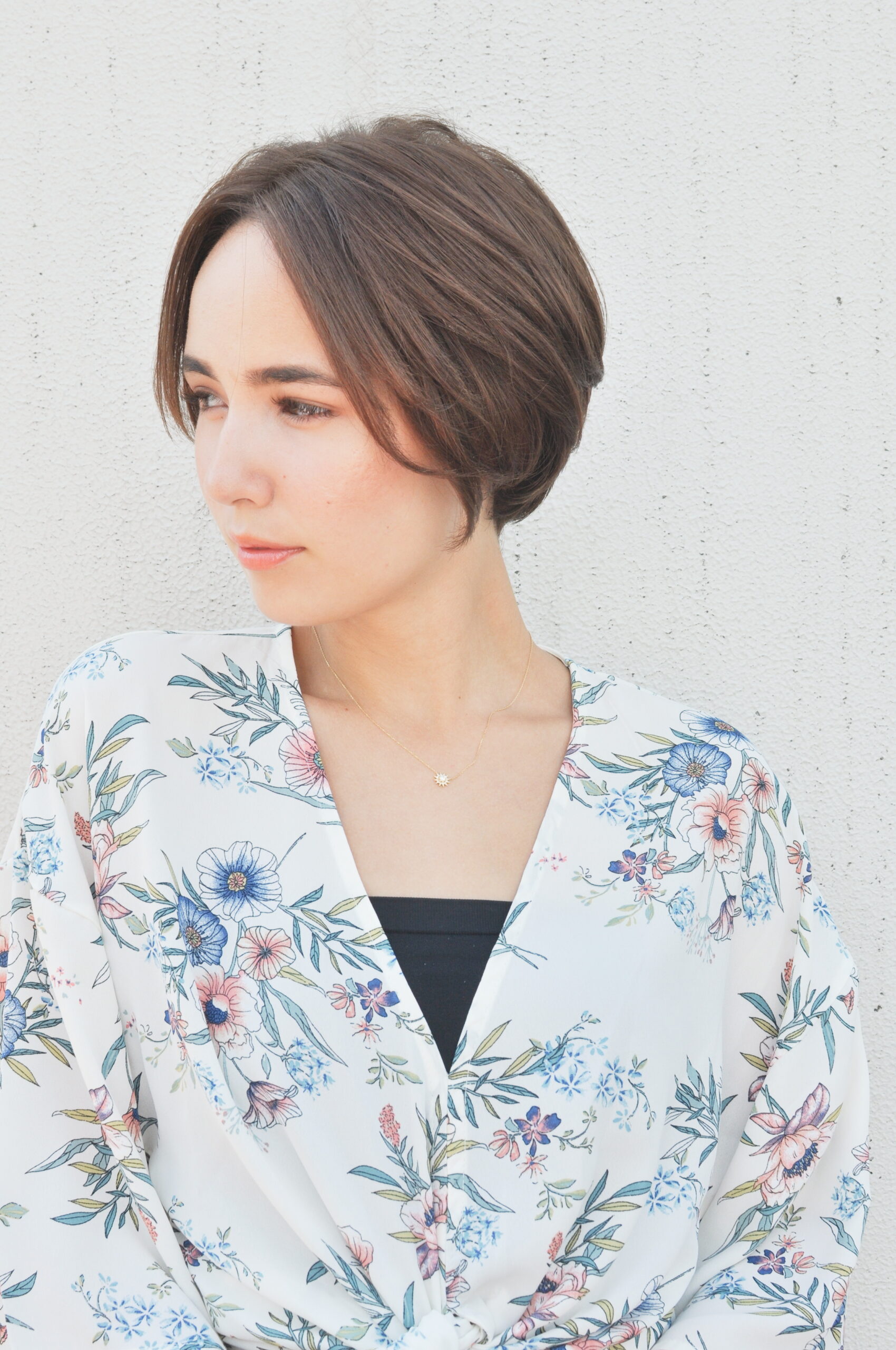 誰にでも似合う大人かわいいナチュラルショートボブ