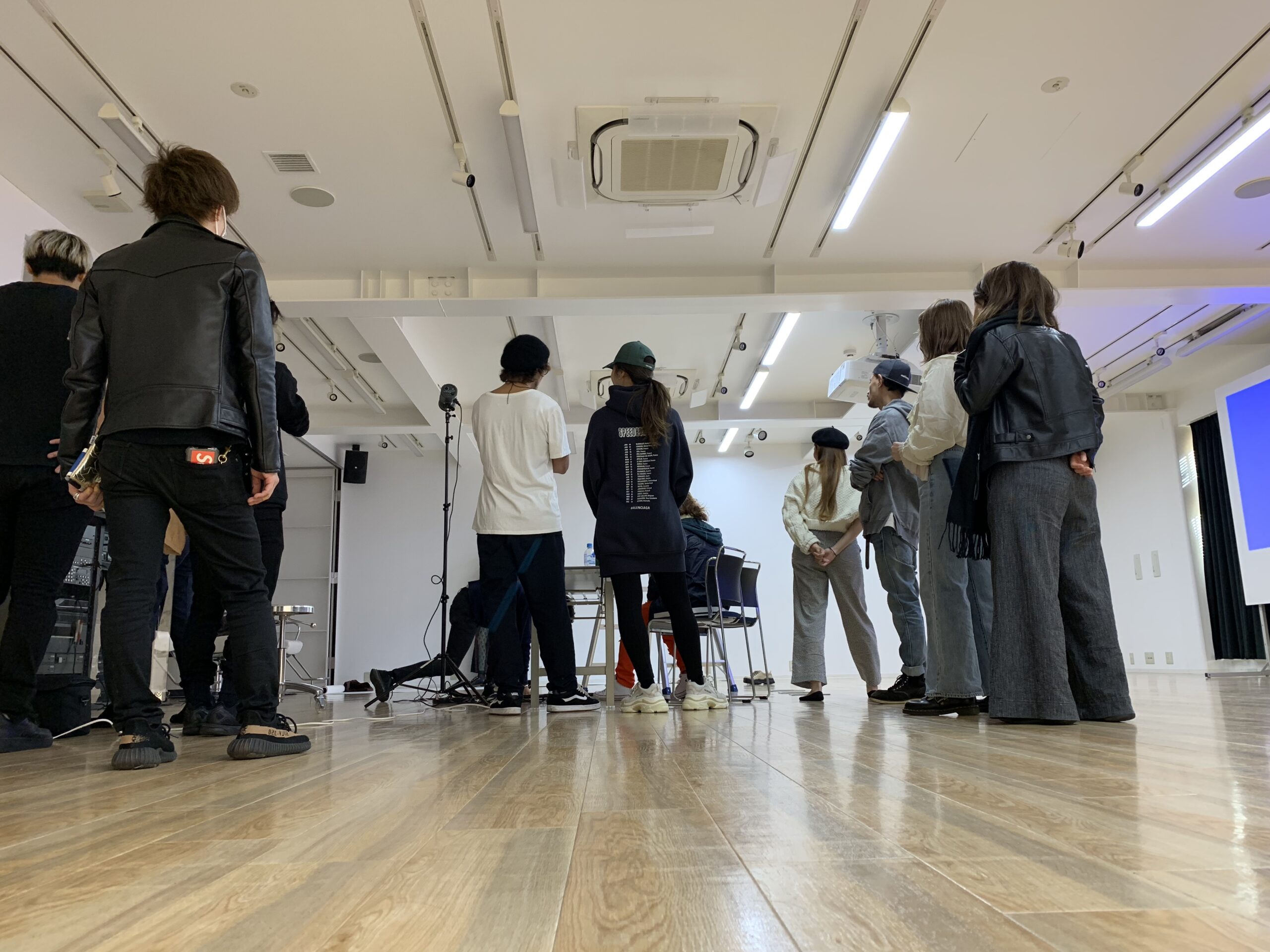 【akasaka根本将平】11月2日(金)12:00～22:00今日はcollection撮影でした♪