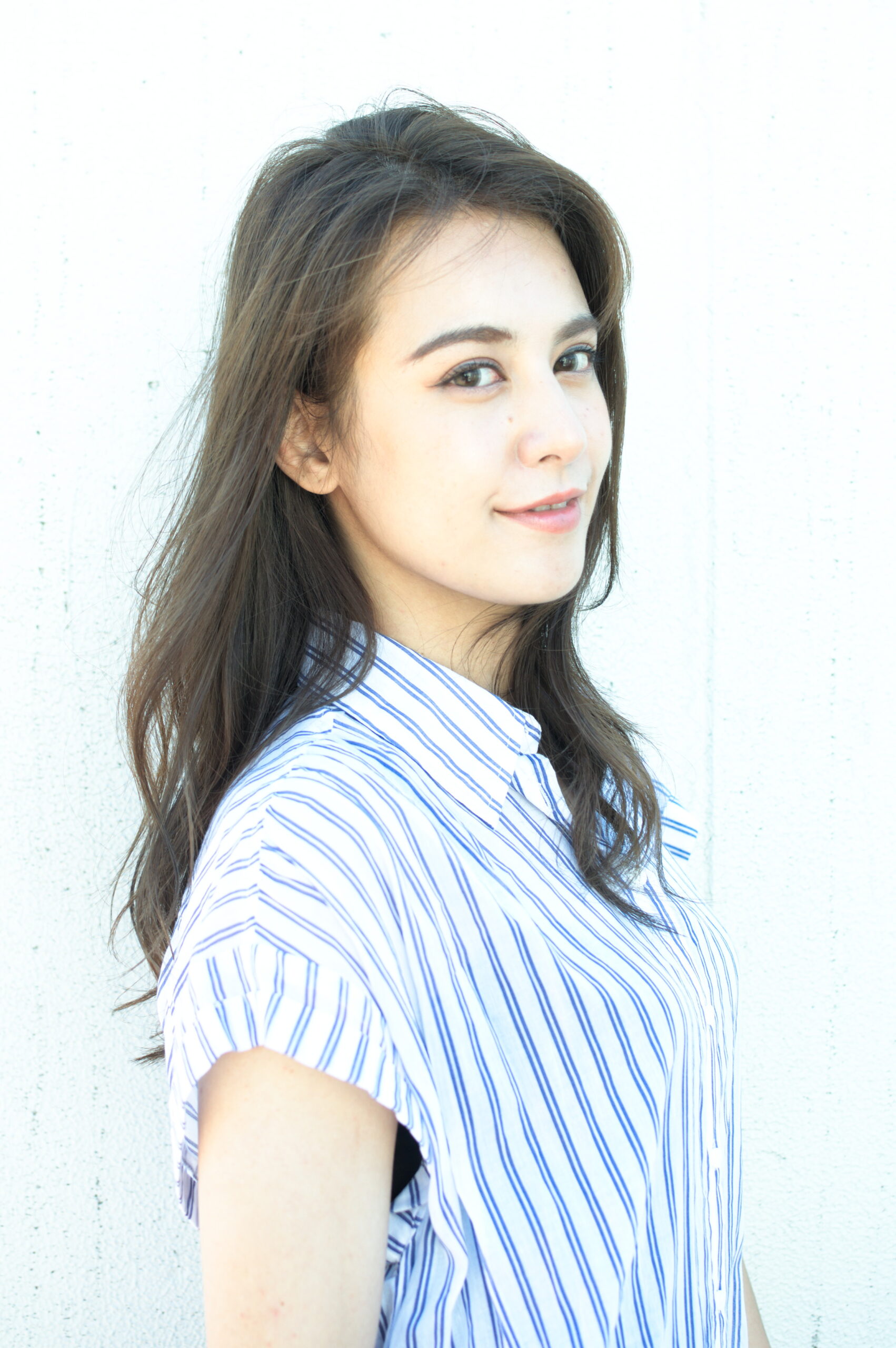 大人かわいいナチュラルウェーブロング