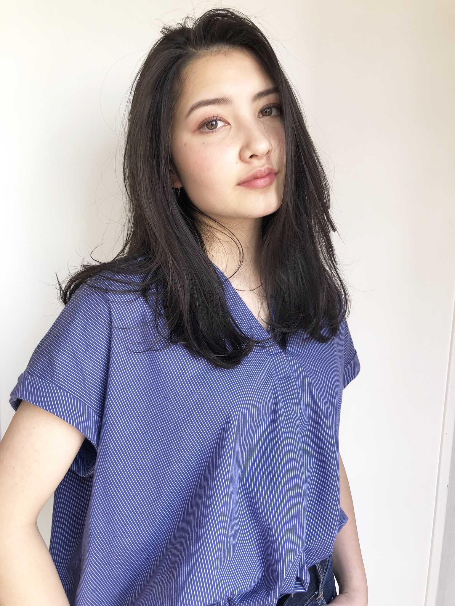 ナチュラルセミロングスタイル