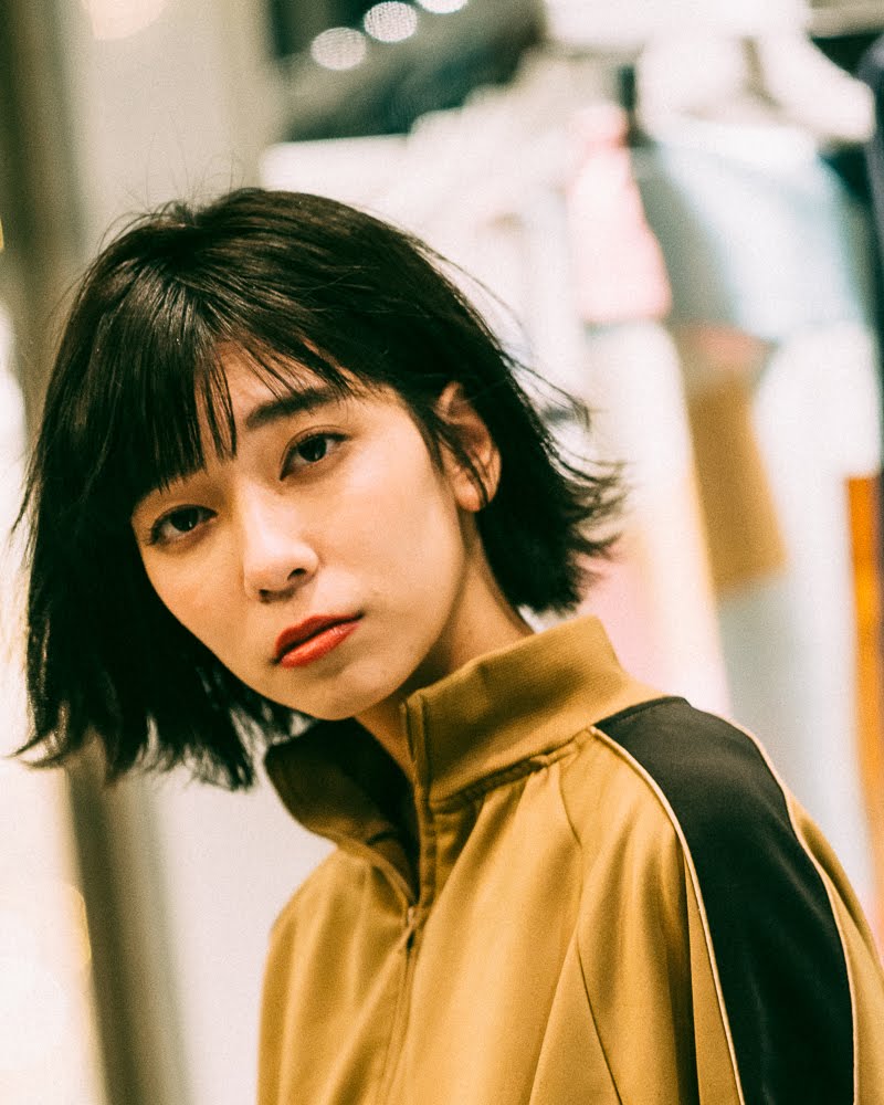 続・外ハネ切りっぱなしボブの巻き方動画😄