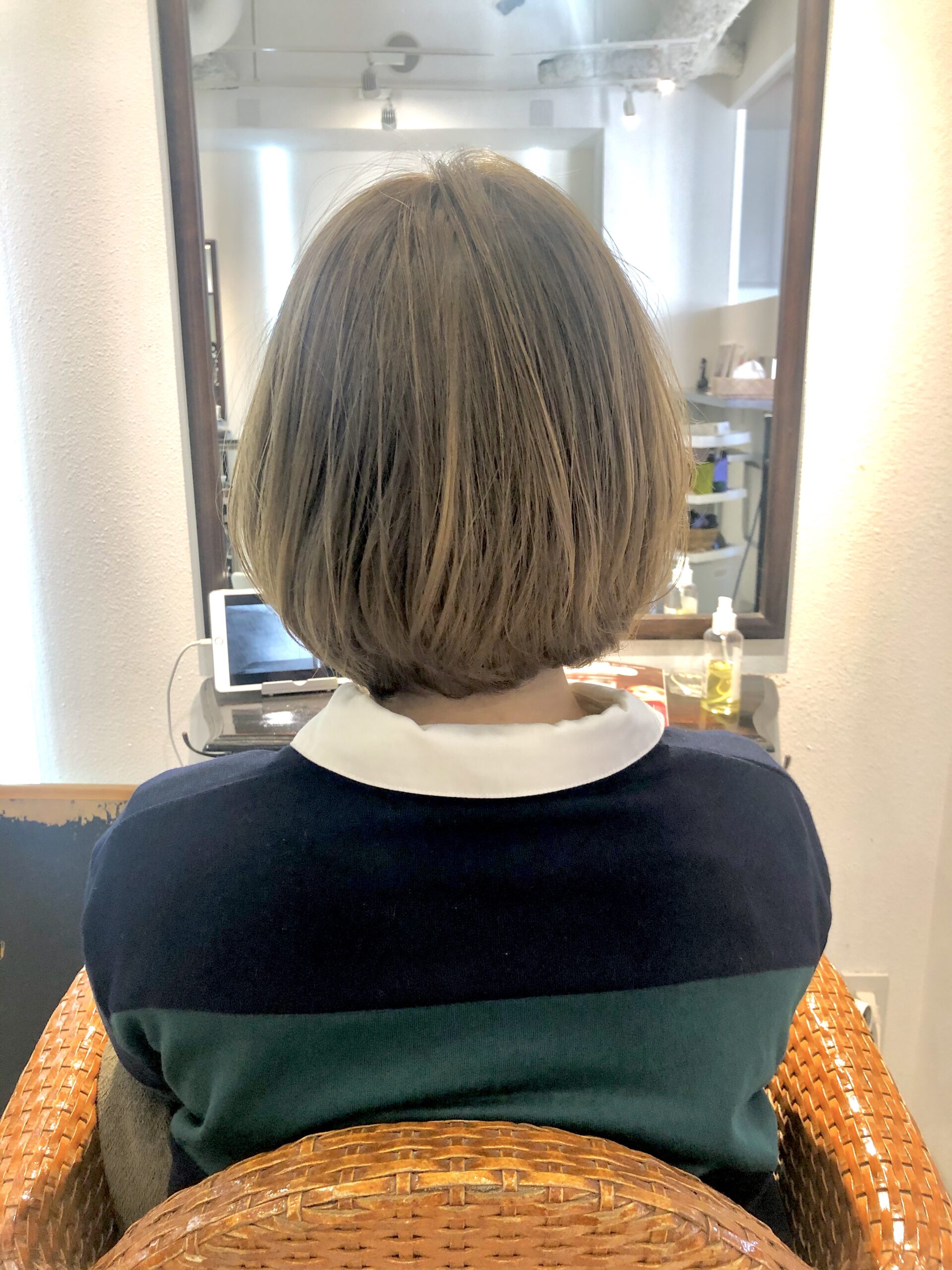 ミルクティーカラー