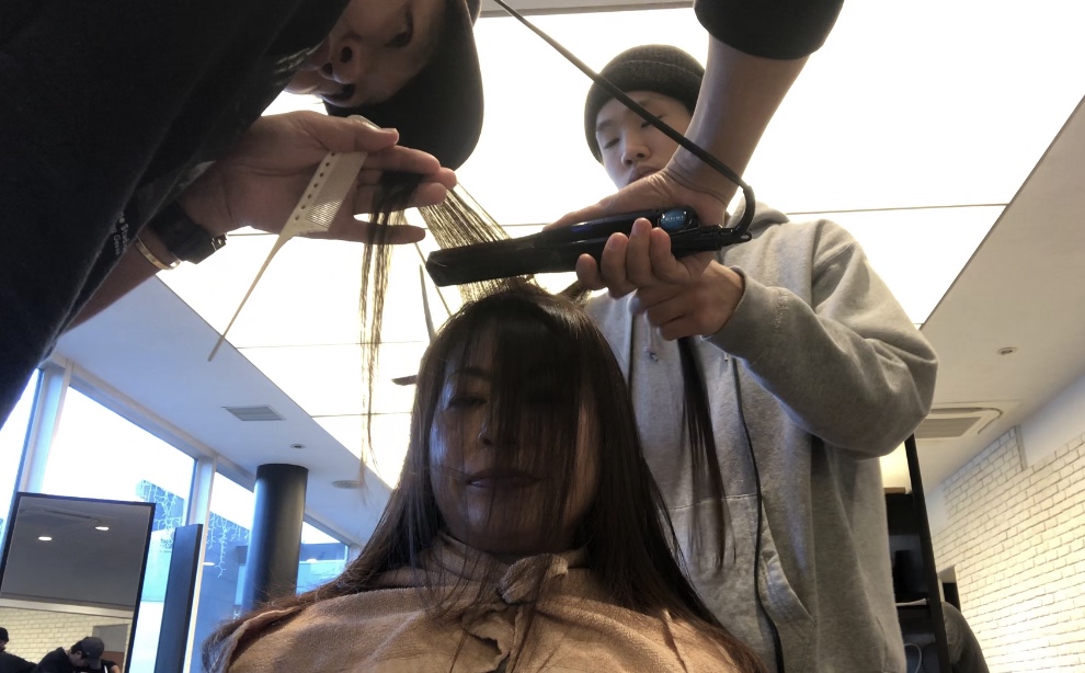 自然な髪になるストレートパーマを提案、提供しています。