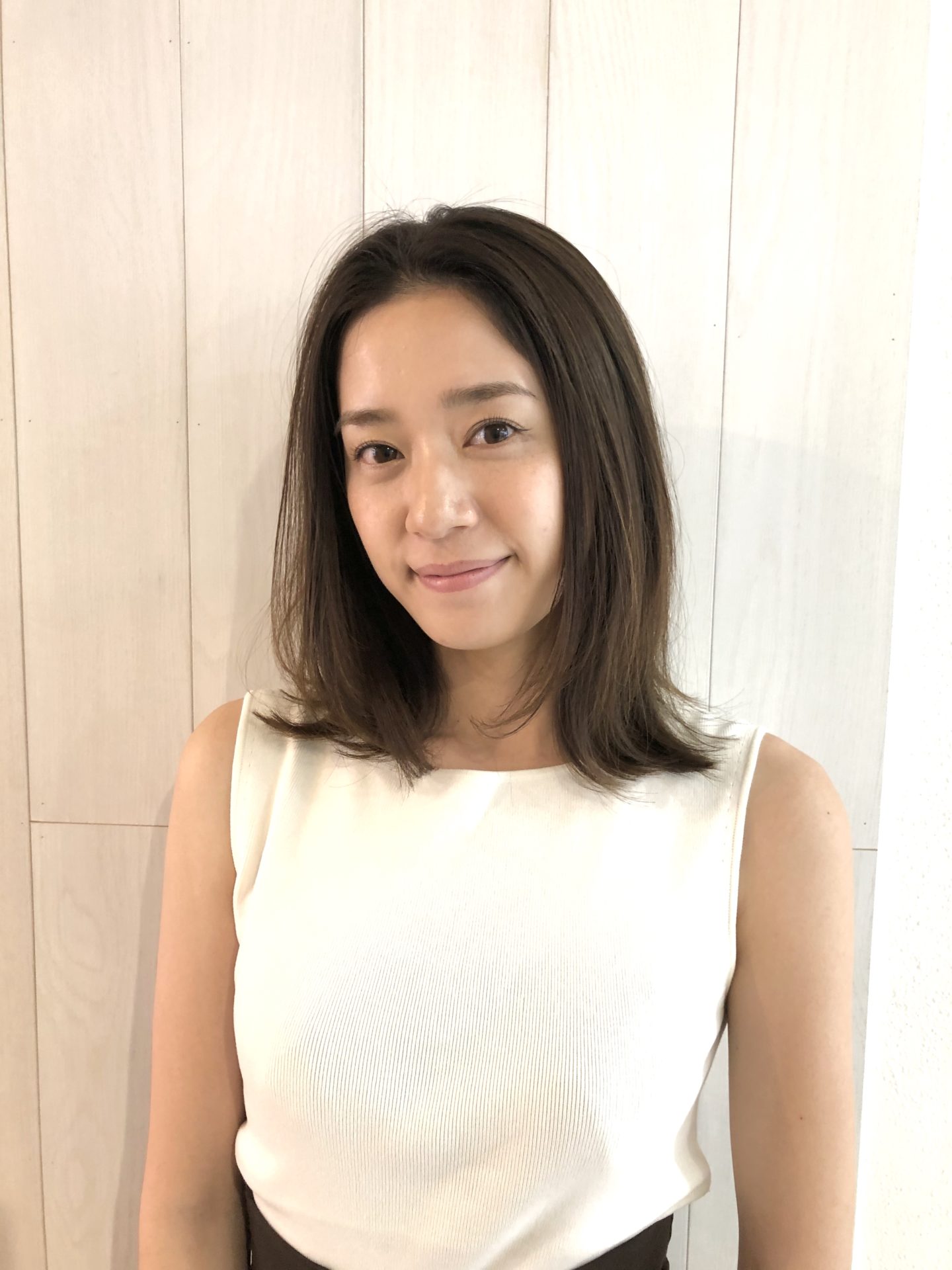 オーダーの多い大人ミディアムスタイル♪