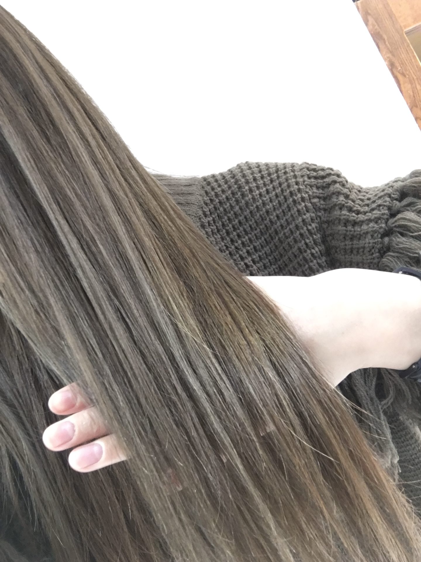 ハイライトキョッシュでお上品に素敵ヘア♪^ ^