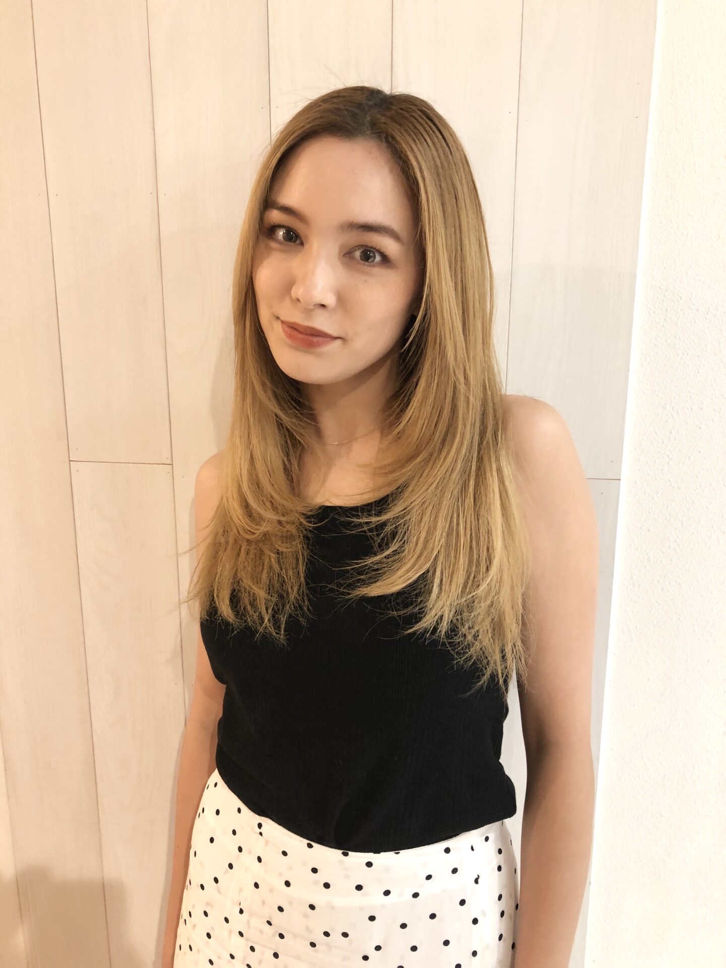 ブリーチやメッシュなどによるスカスカ、ごわつく髪の悩みに…