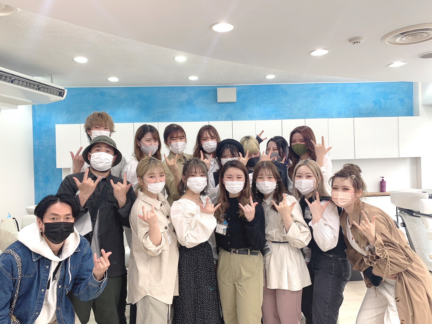 美容学校にカラー授業教えてきました♪