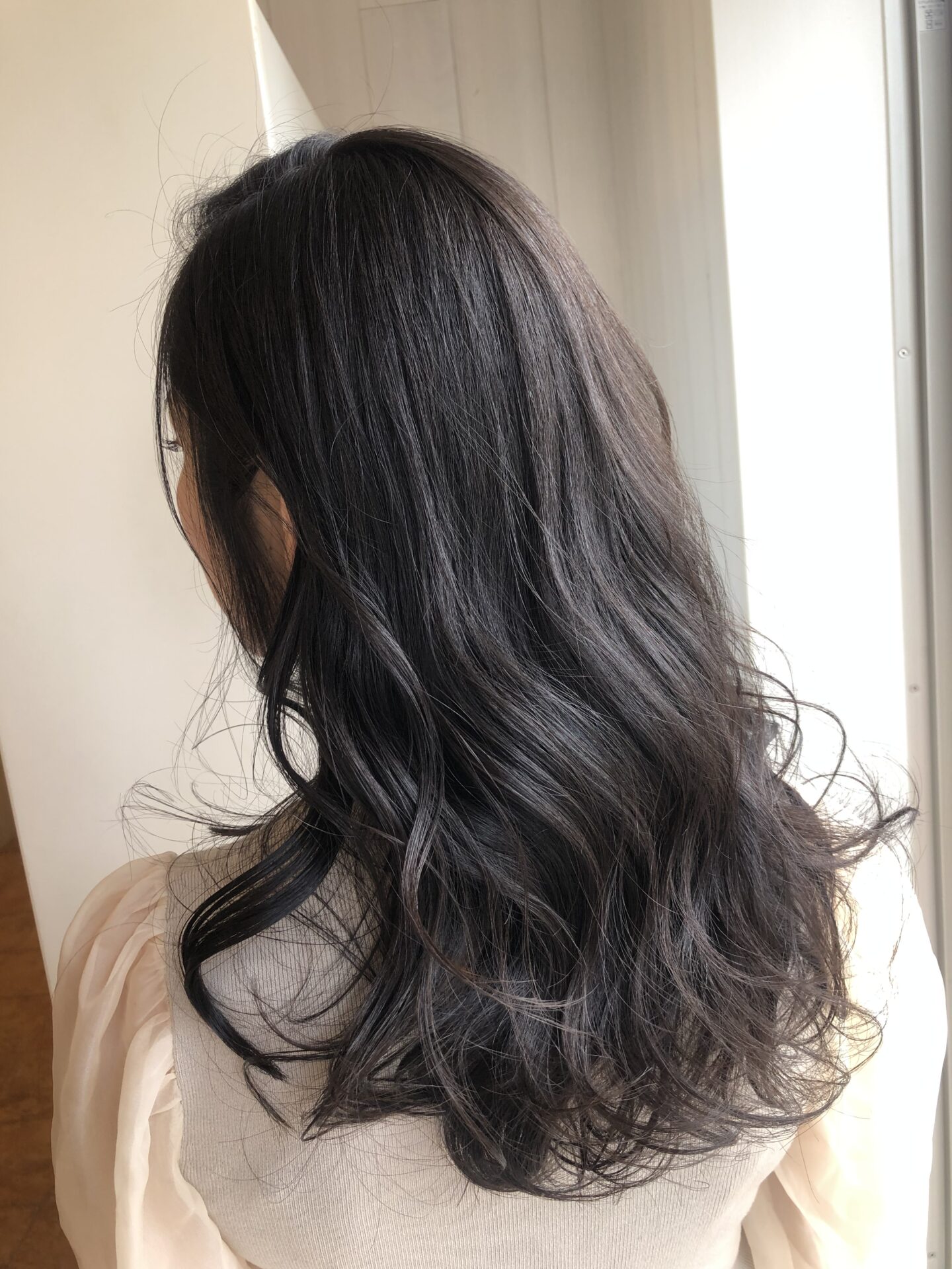 日本人女性全ての方にお勧め！グレージュヘアー