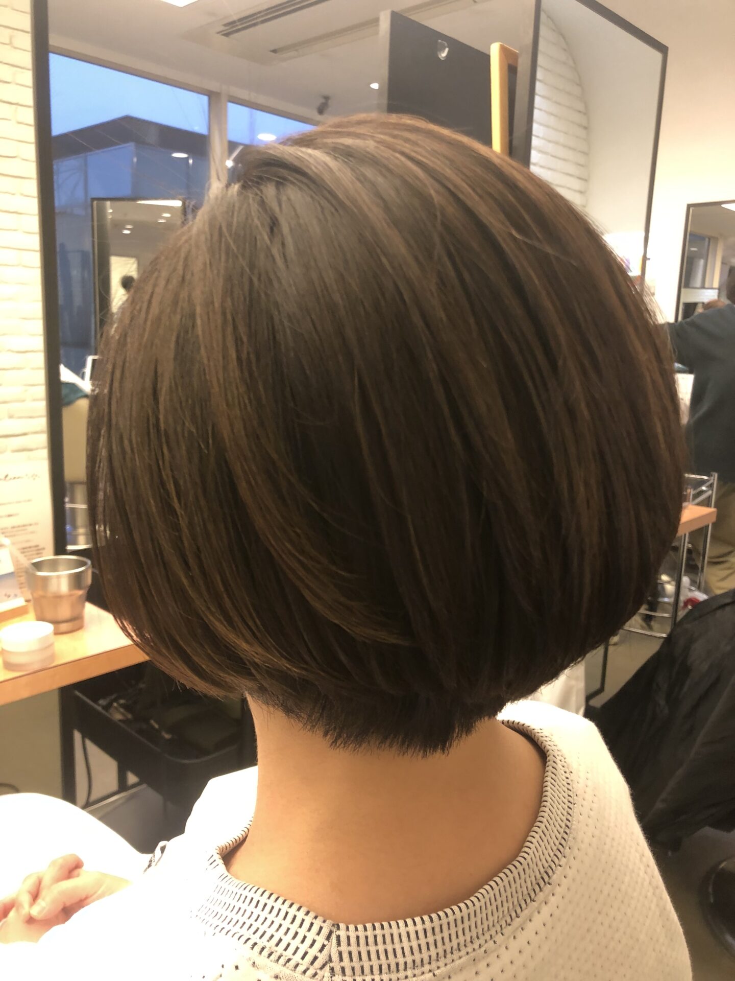 明るい白髪染め　ライトグレーカラーのお話