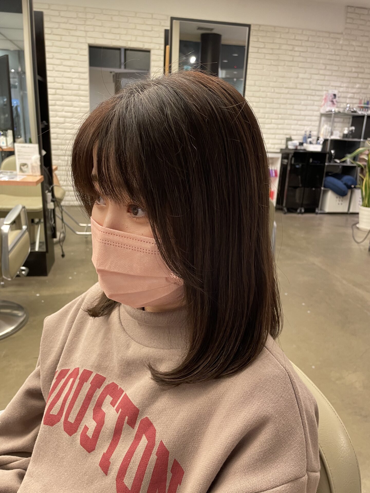 内巻きパーマスタイル