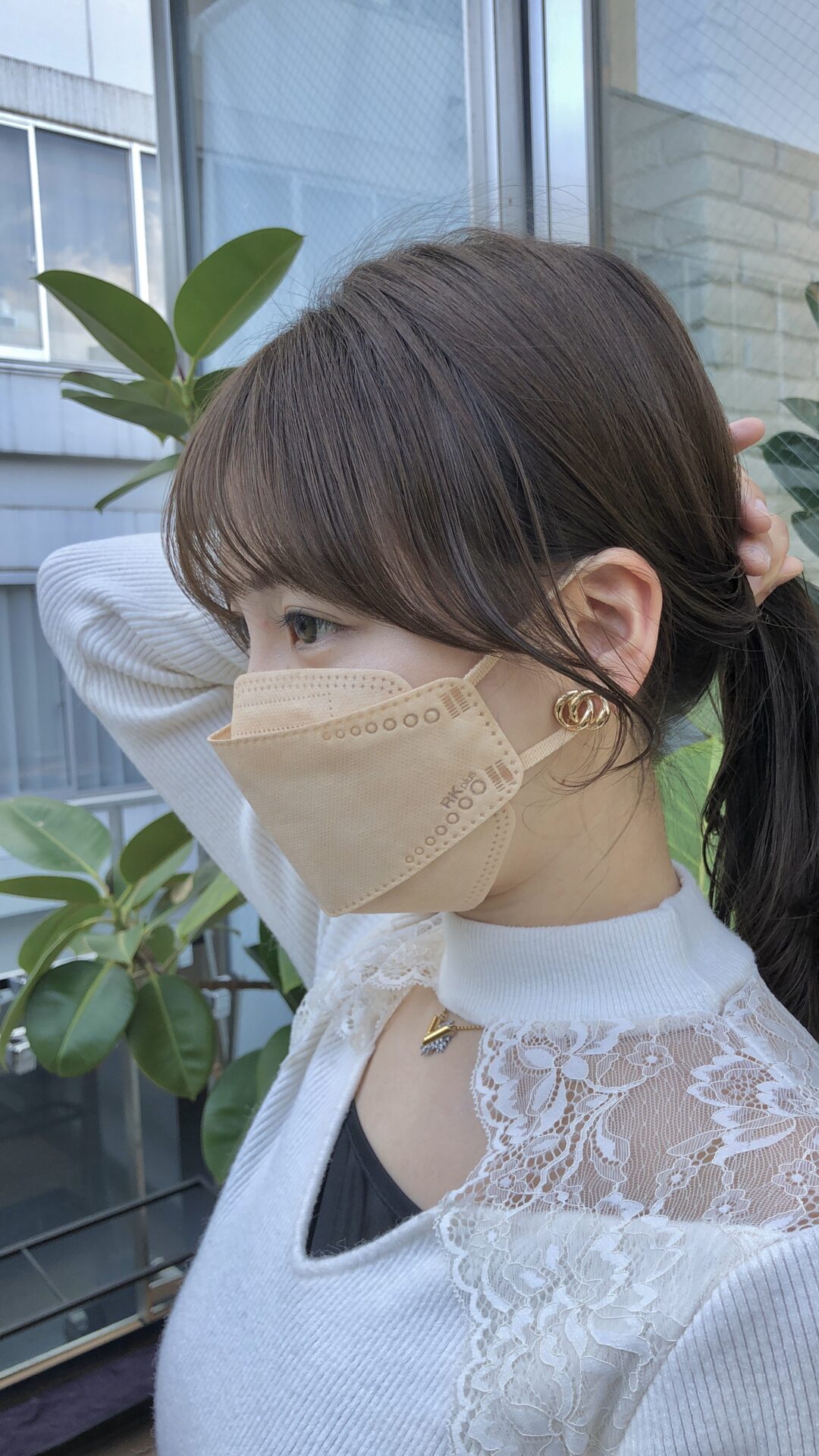 結んでも可愛い顔周り