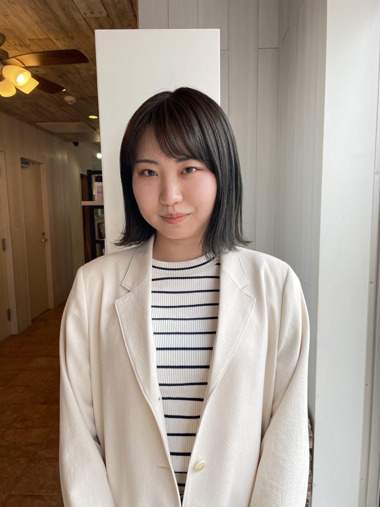 大人気！グレージュヘア