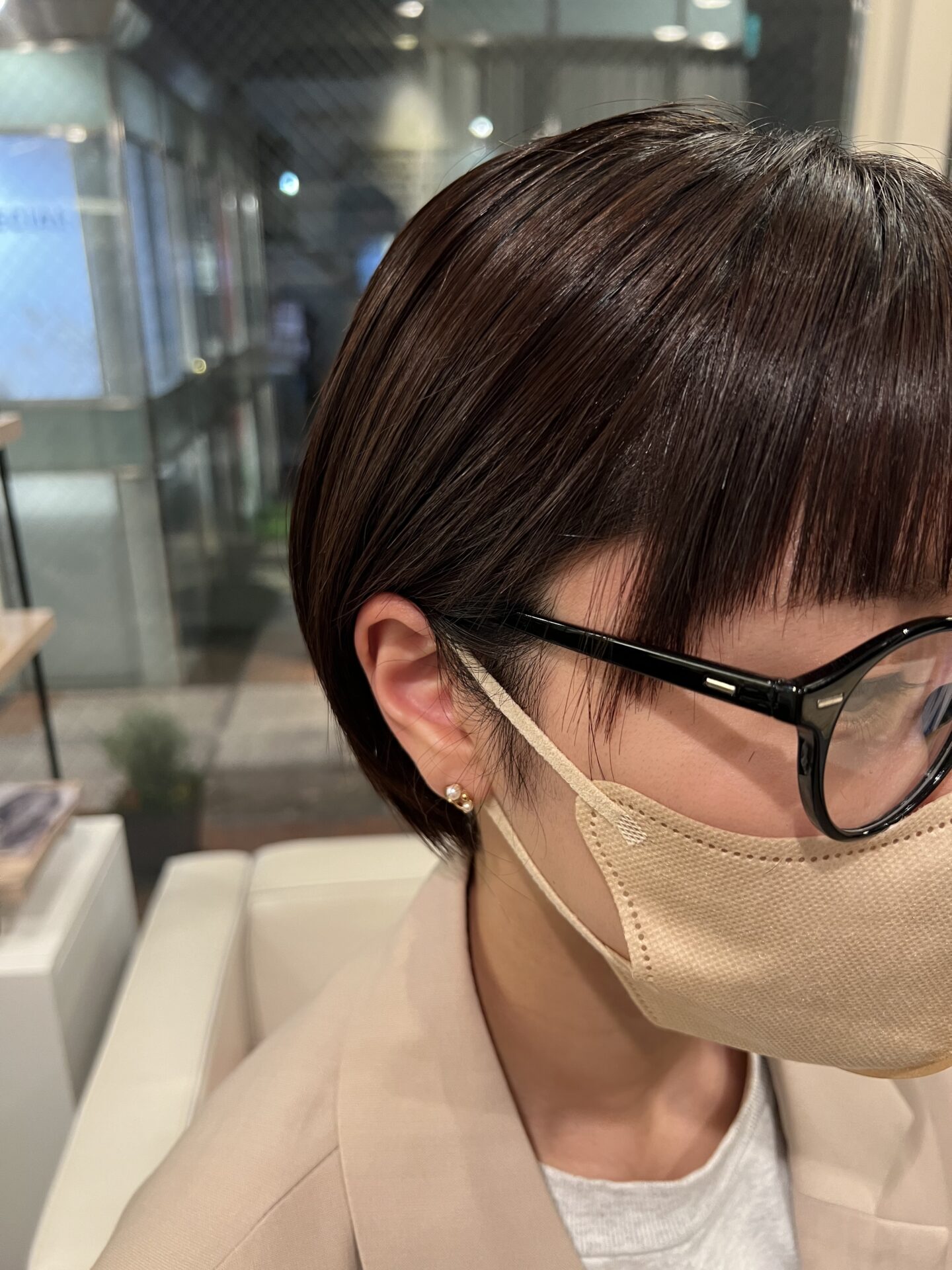 耳掛けミニボブ