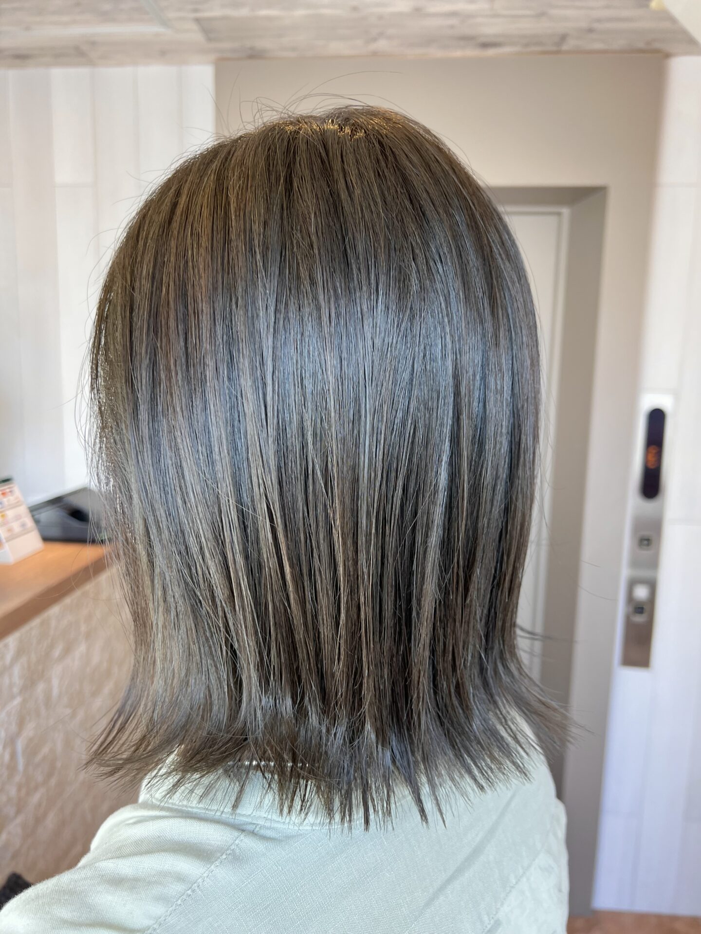 白髪ぼかしカラー