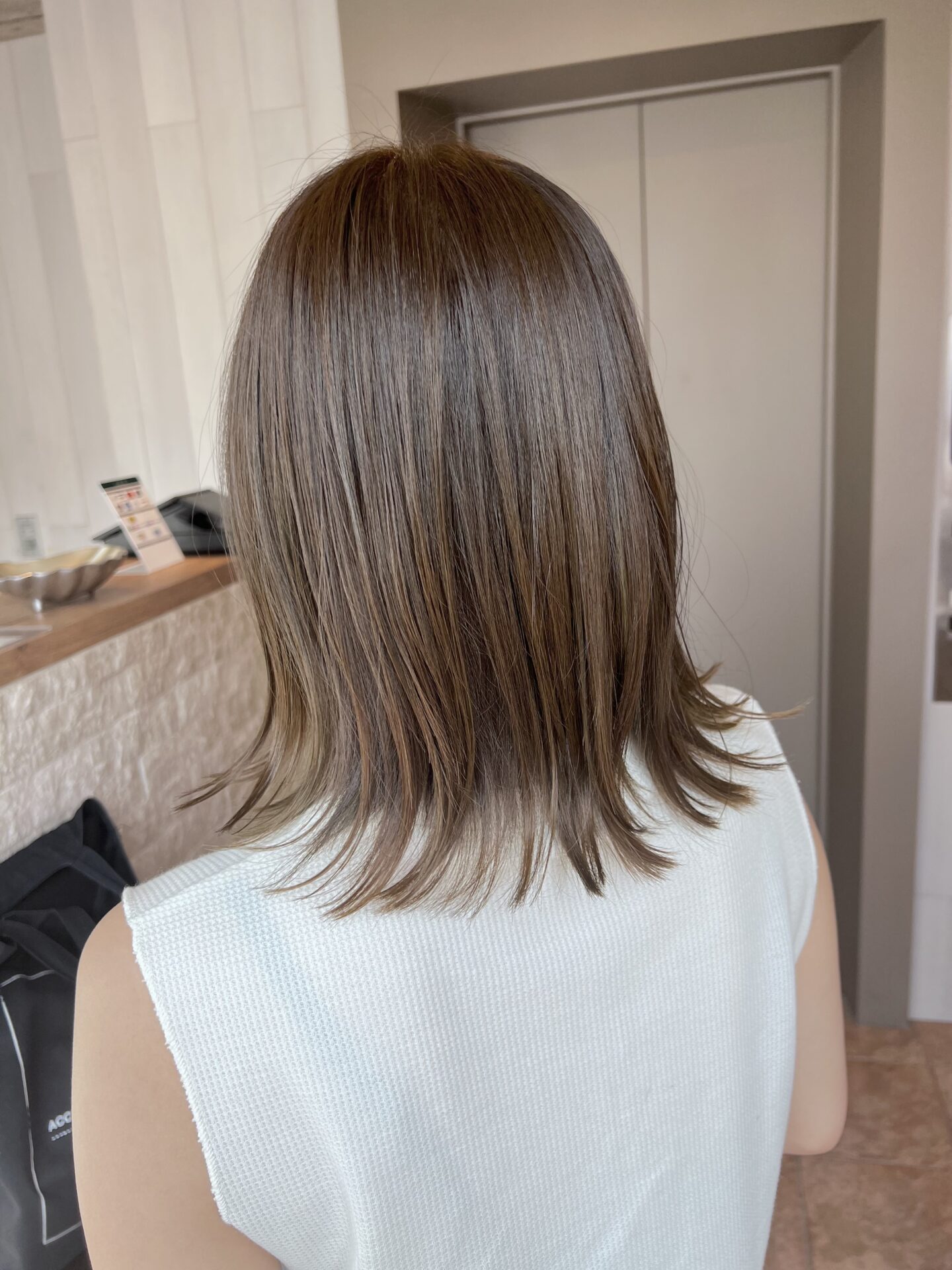 季節感カラーならオリーブカラー♪