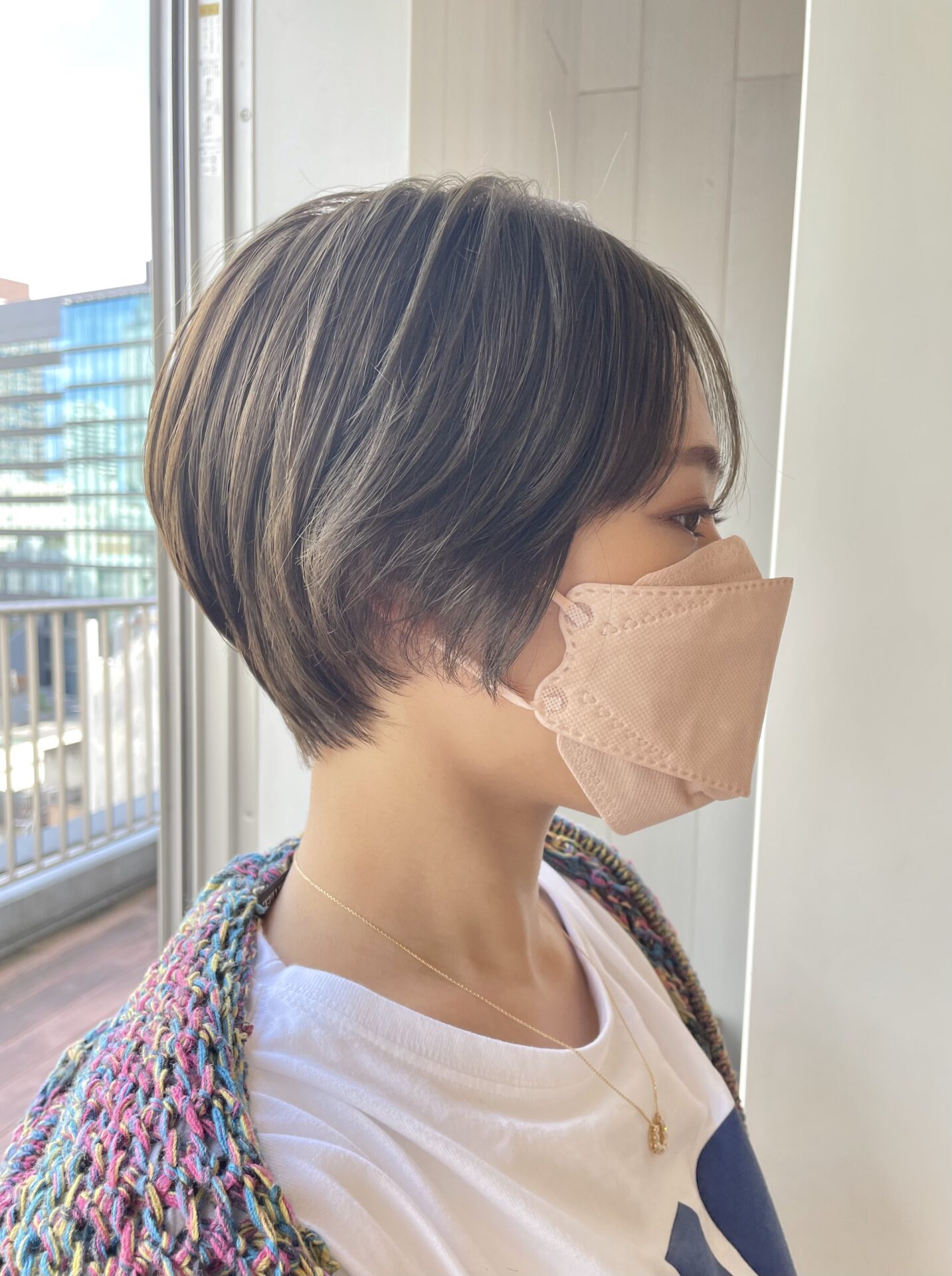 最近秋冬にむけてカーキカラーが人気なんです♪