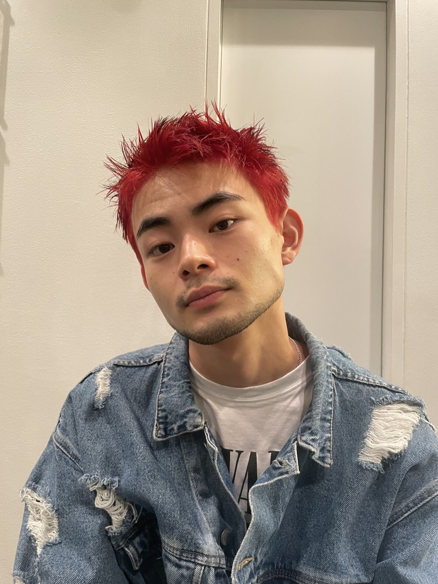 デザインカラー👩🏼‍🎤