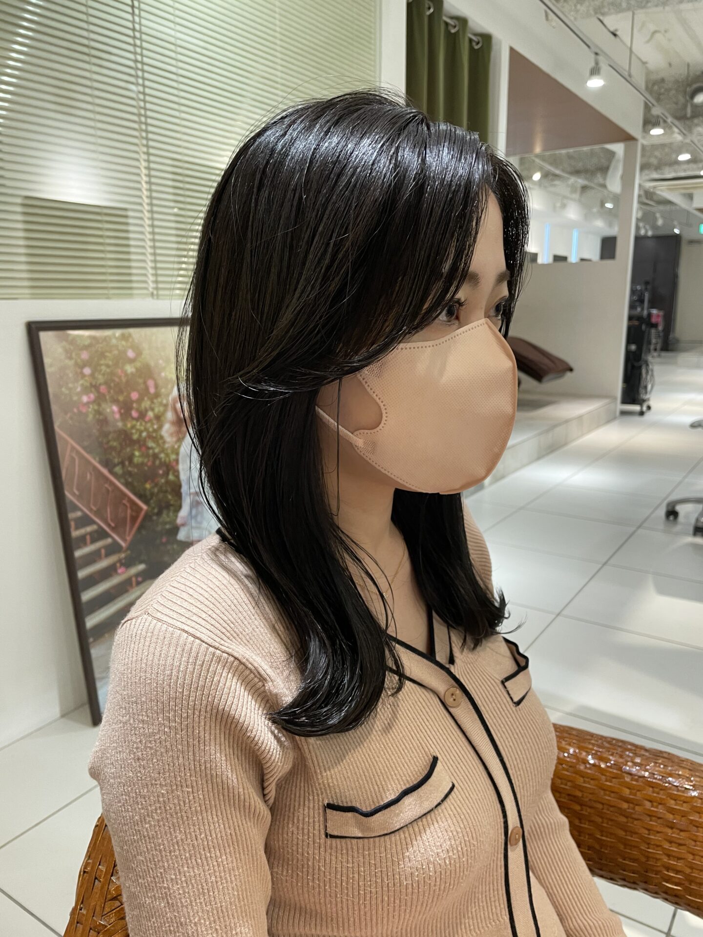 流れる顔まわりカット