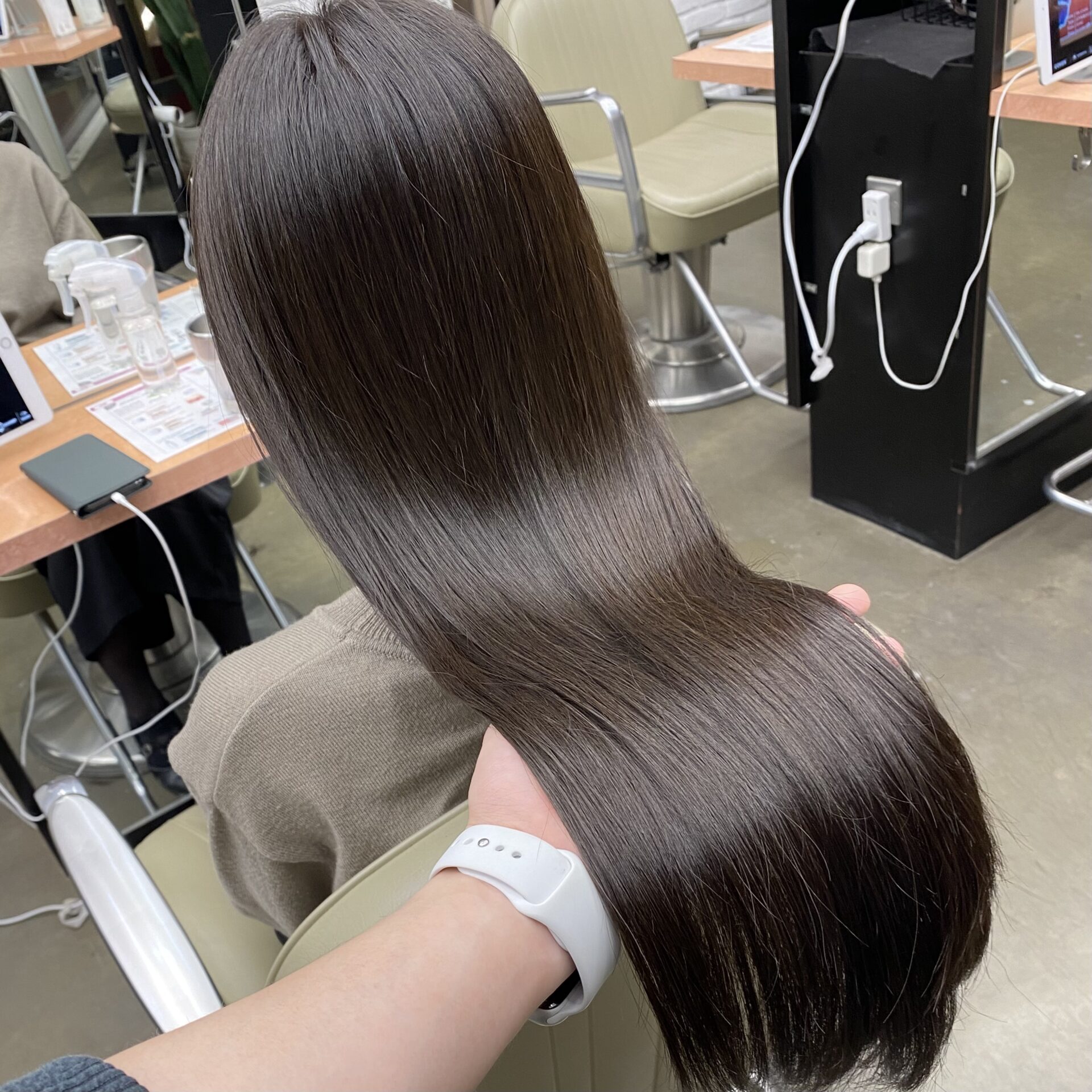 【竹ノ上　剛貴】透けるダークグレージュ