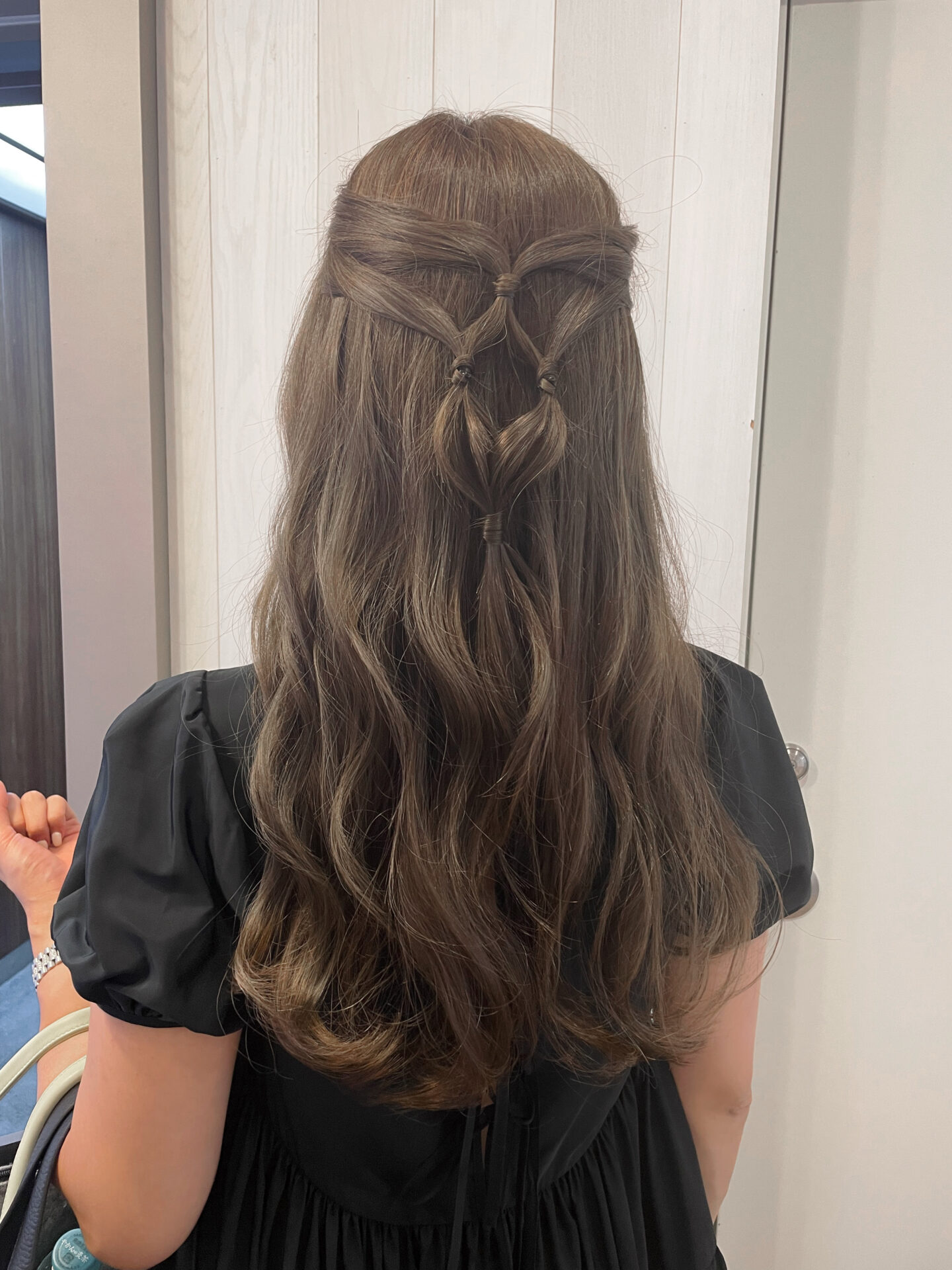 まわりとちょっぴり差をつけれるヘアアレンジ♪^ ^