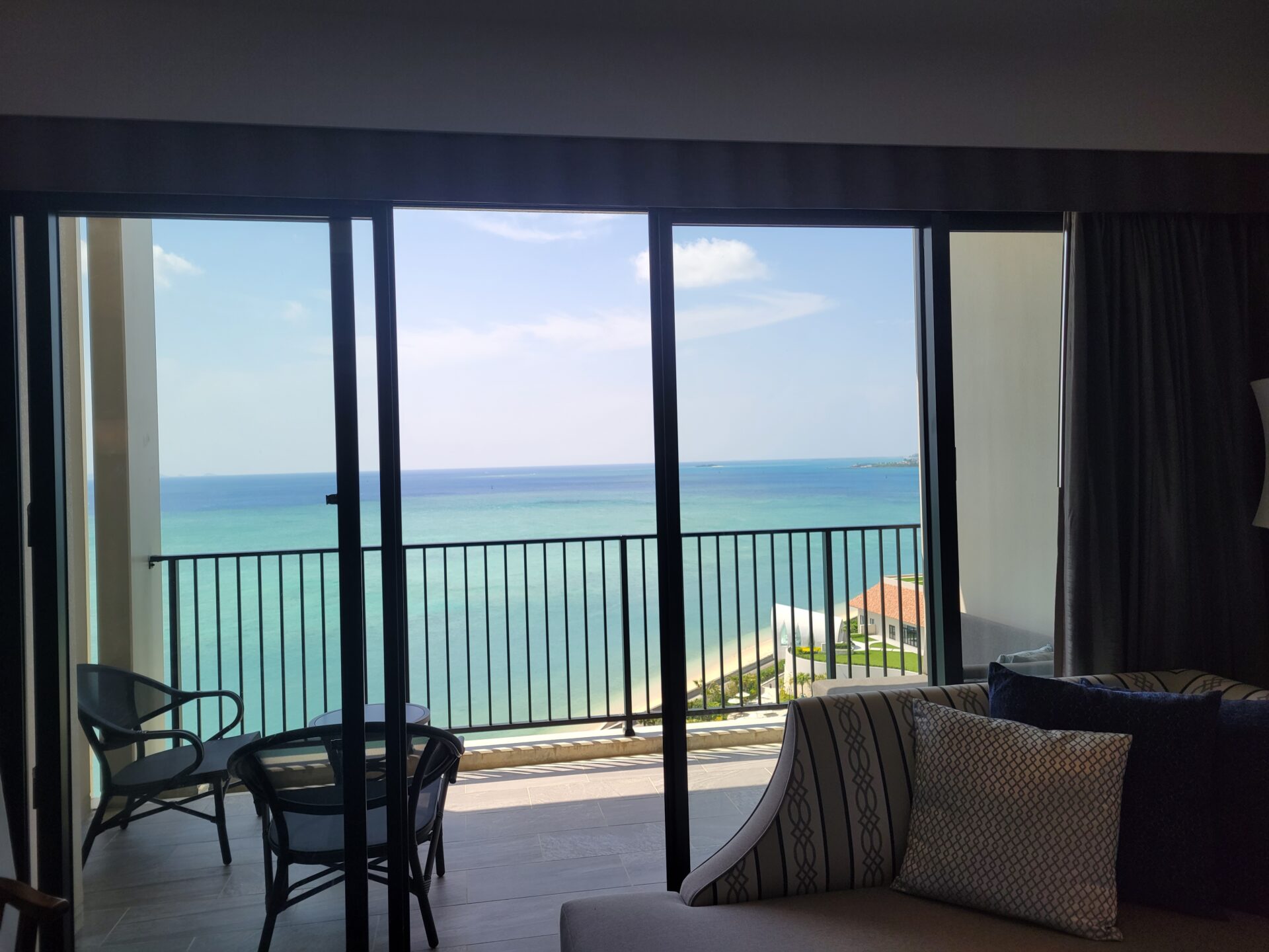 青山店　7月スタイリスト不在スケジュール