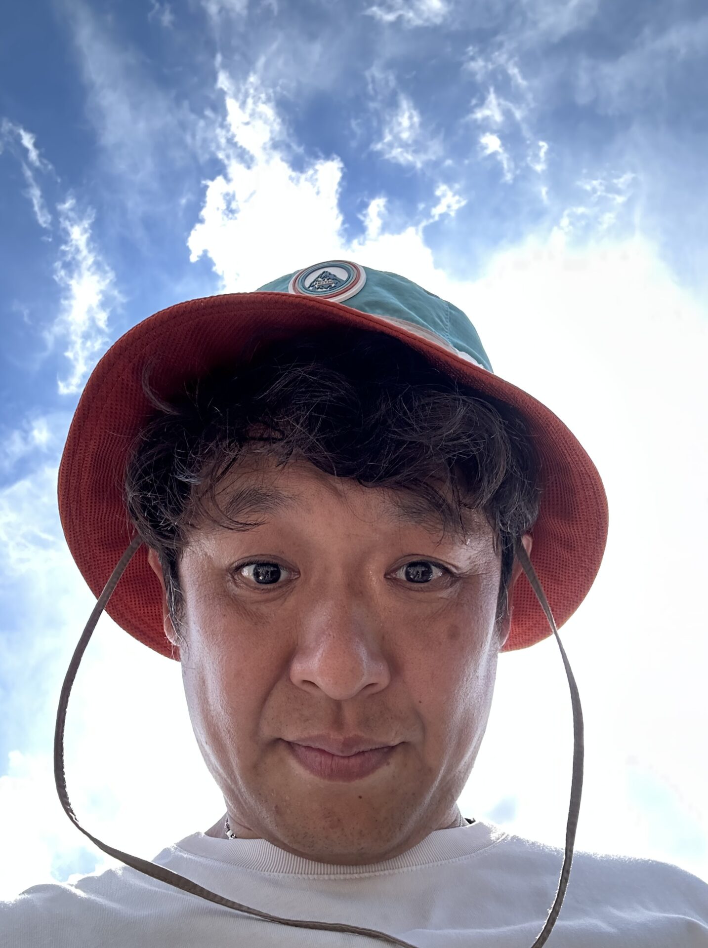 夏の紫外線に気をつけてでもヘアスタイルはスッキリがいいよね！！