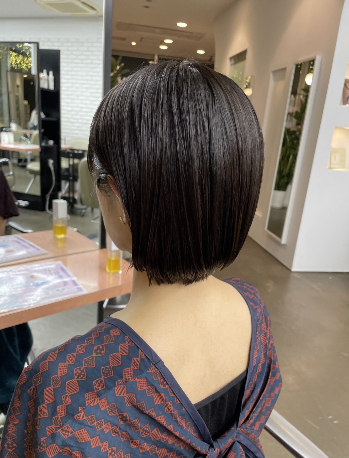 耳かけショートボブ☆