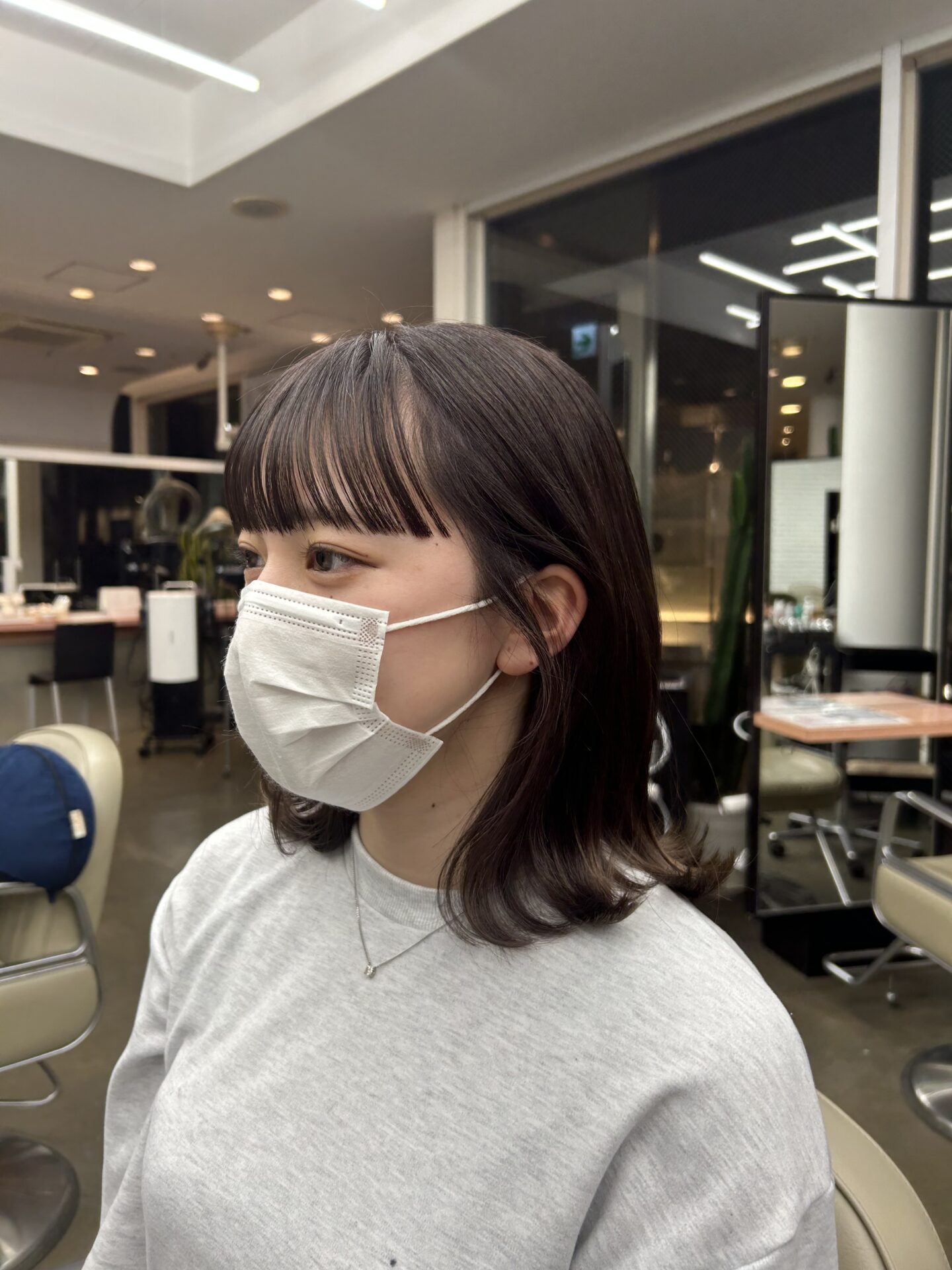 ラベンダーグレージュ